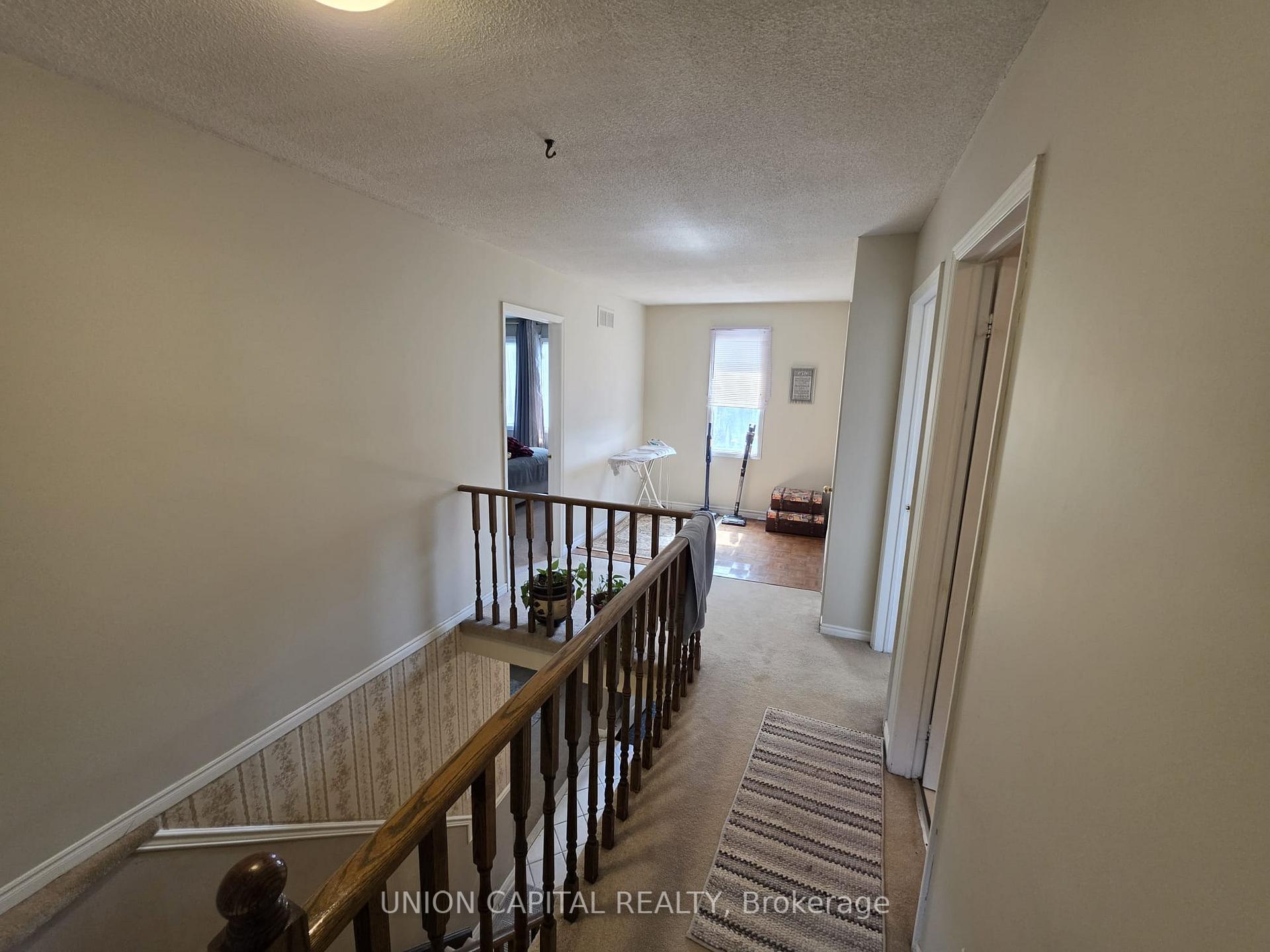 Photo 20 of 2363 Strathmore Crescent, Pickering, Brock Ridge — HOMEH