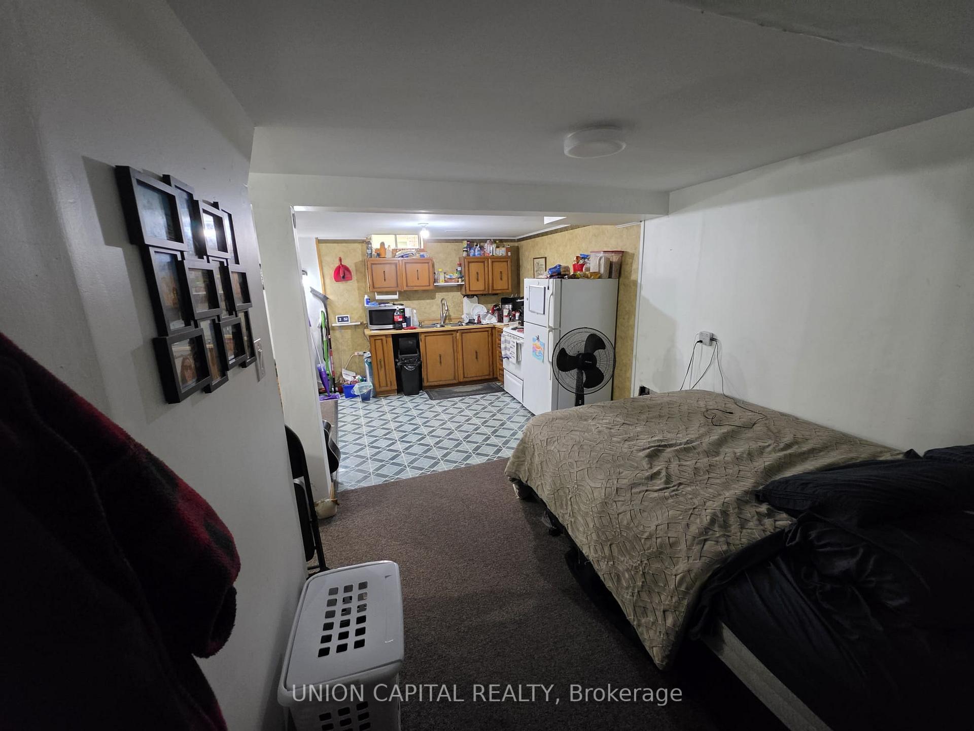 Photo 32 of 2363 Strathmore Crescent, Pickering, Brock Ridge — HOMEH