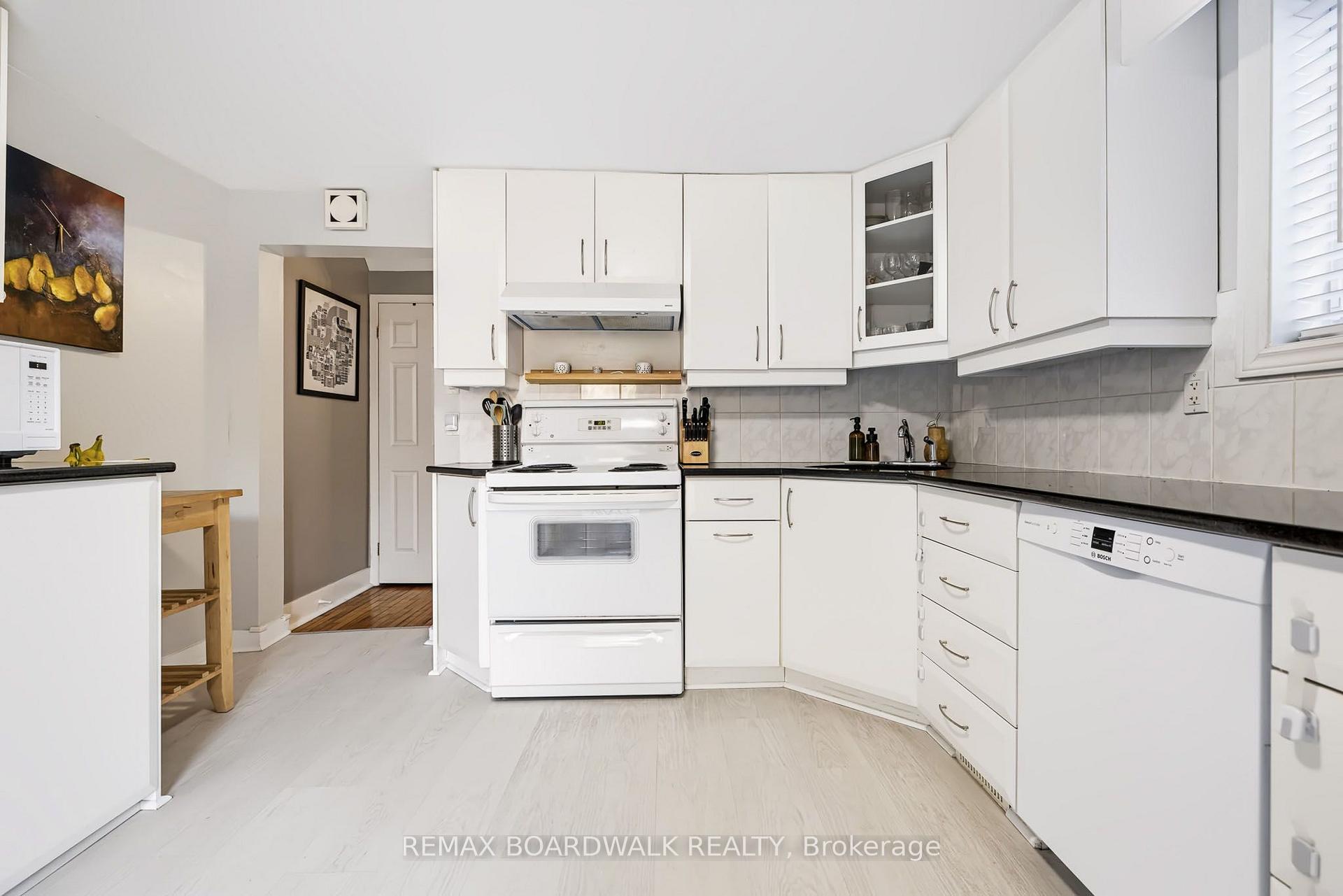 Photo 12 of 239 Wilbrod Street, Ottawa, Sandy Hill — HOMEH