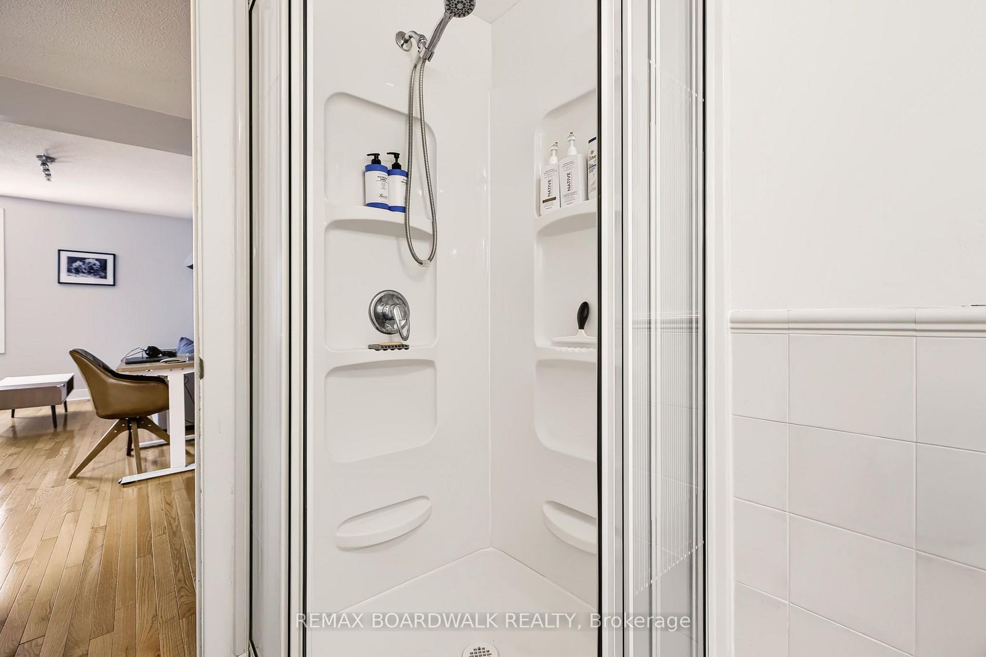 Photo 30 of 239 Wilbrod Street, Ottawa, Sandy Hill — HOMEH