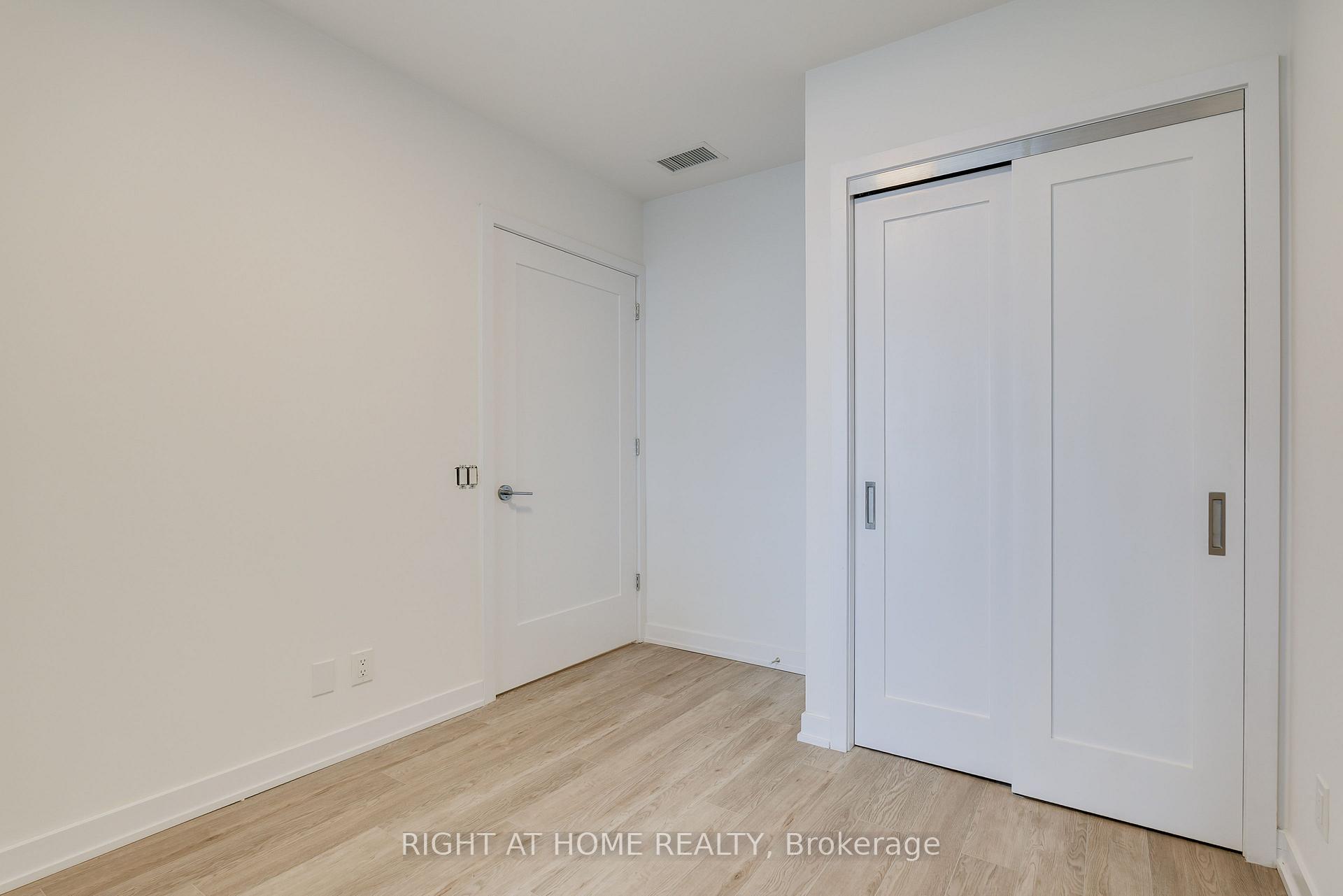 Photo 6 of Unit 605, 2946 Dundas Street W, Toronto, Junction Area — HOMEH