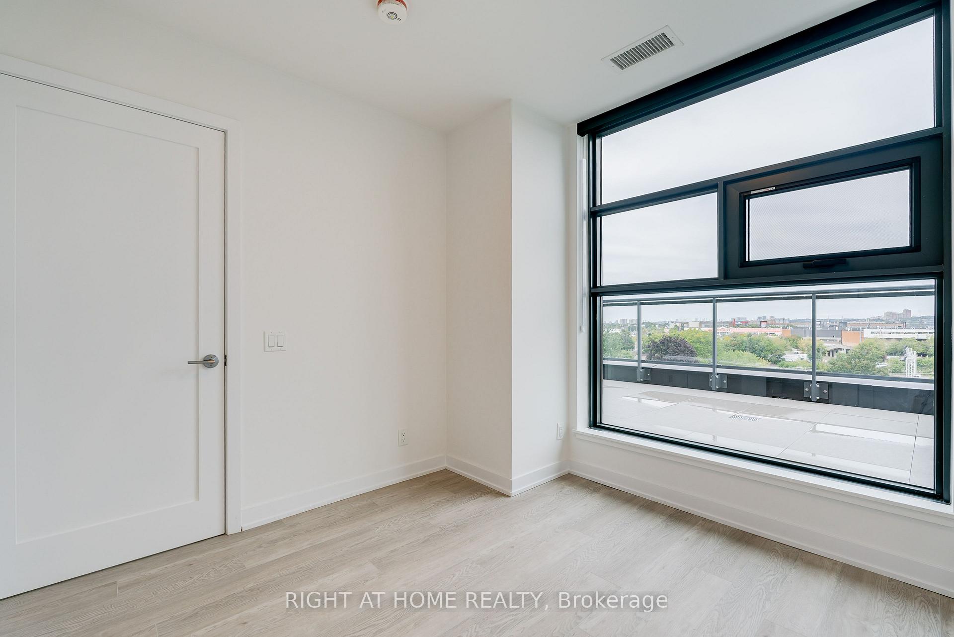 Photo 13 of Unit 605, 2946 Dundas Street W, Toronto, Junction Area — HOMEH