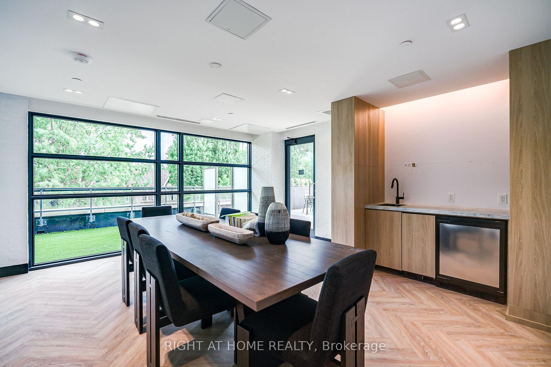 Photo 24 of Unit 605, 2946 Dundas Street W, Toronto, Junction Area — HOMEH