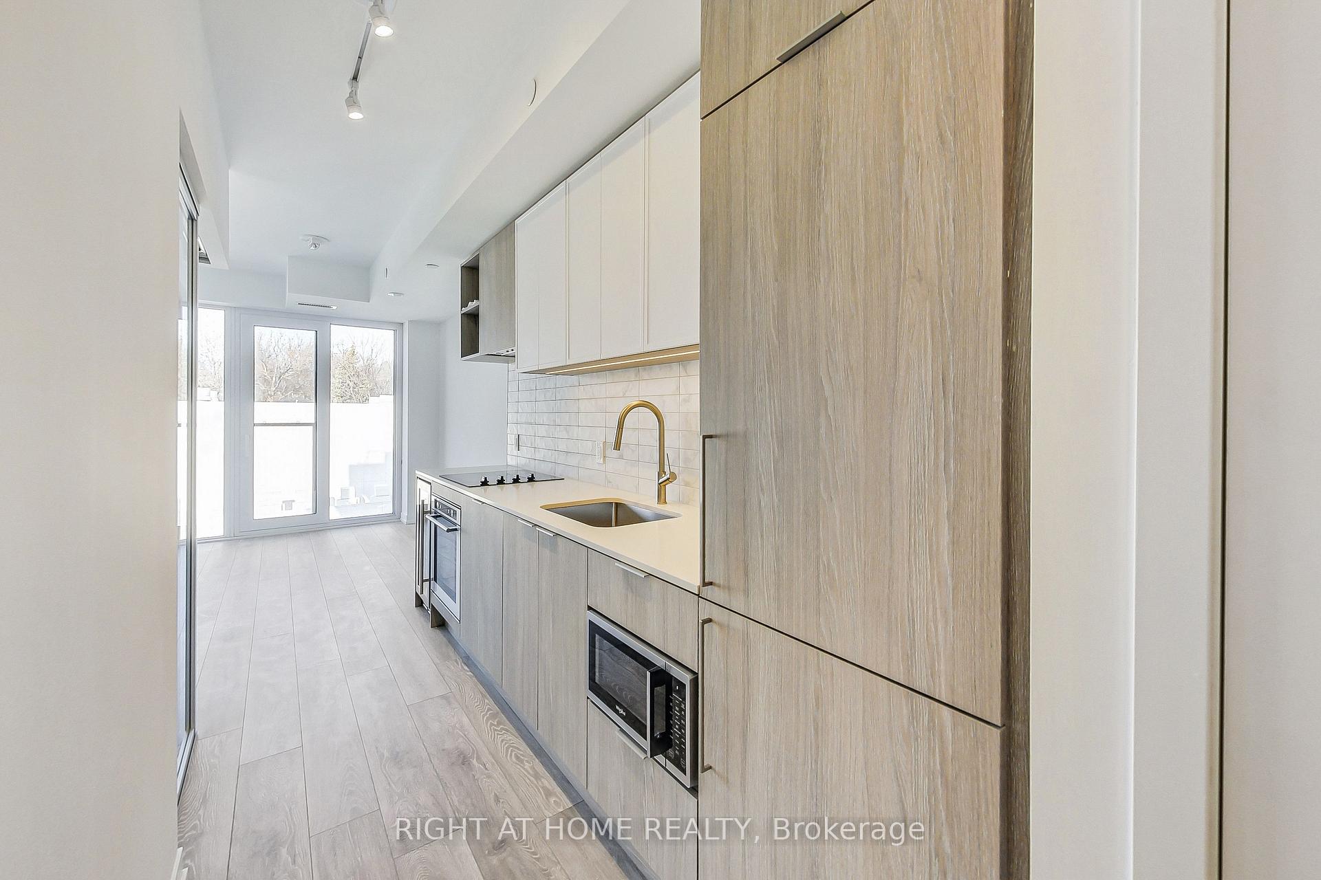 Photo 9 of Unit 519, 2020 Bathurst Street, Toronto, Humewood-Cedarvale — HOMEH