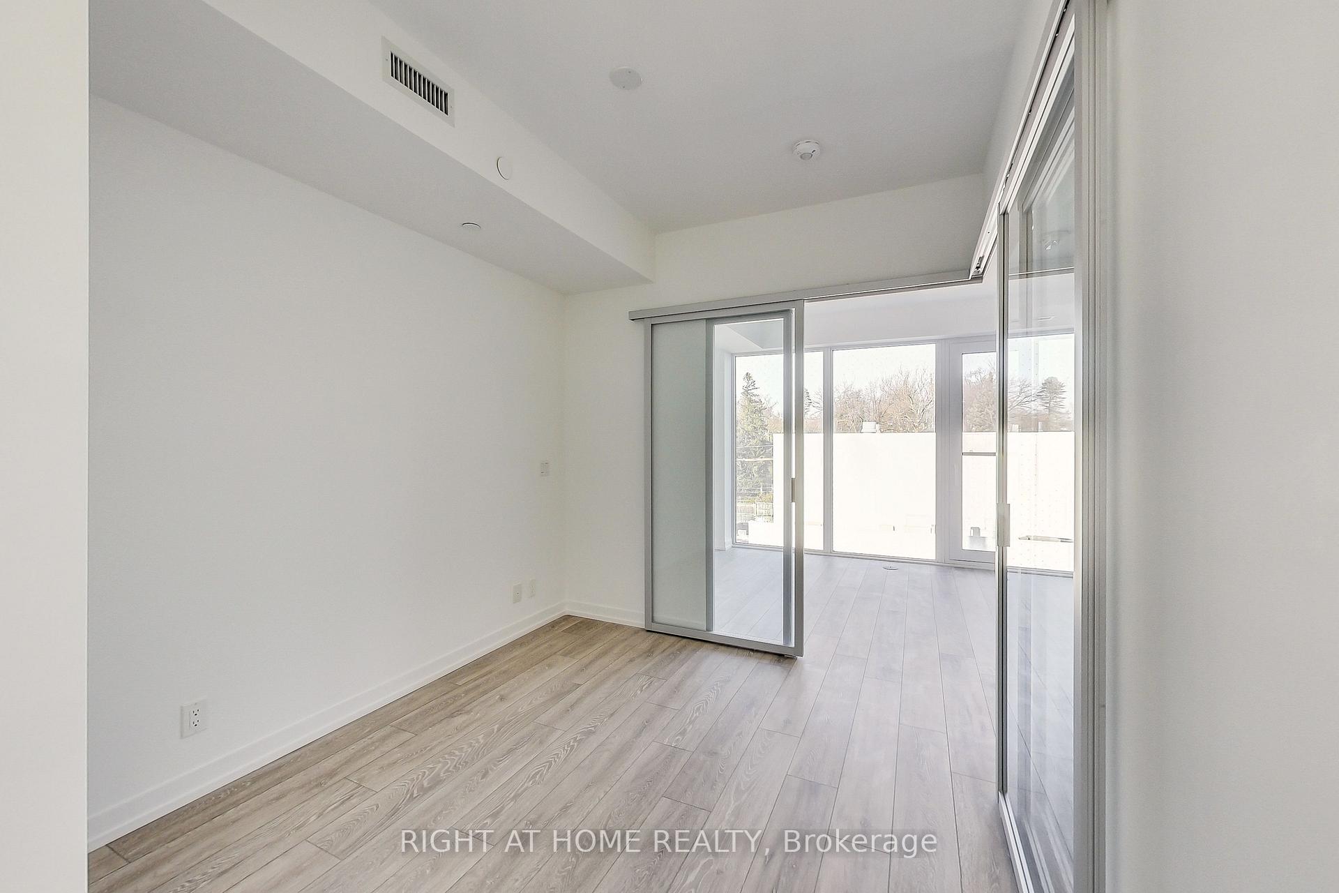 Photo 12 of Unit 519, 2020 Bathurst Street, Toronto, Humewood-Cedarvale — HOMEH