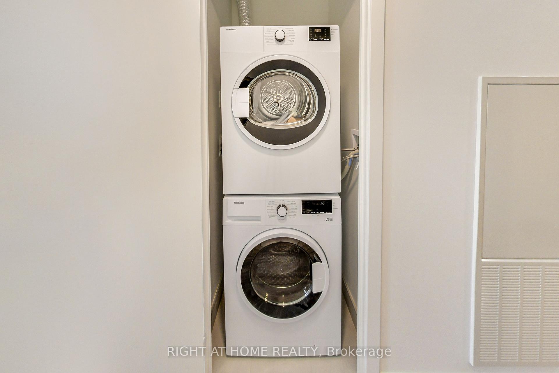 Photo 16 of Unit 519, 2020 Bathurst Street, Toronto, Humewood-Cedarvale — HOMEH