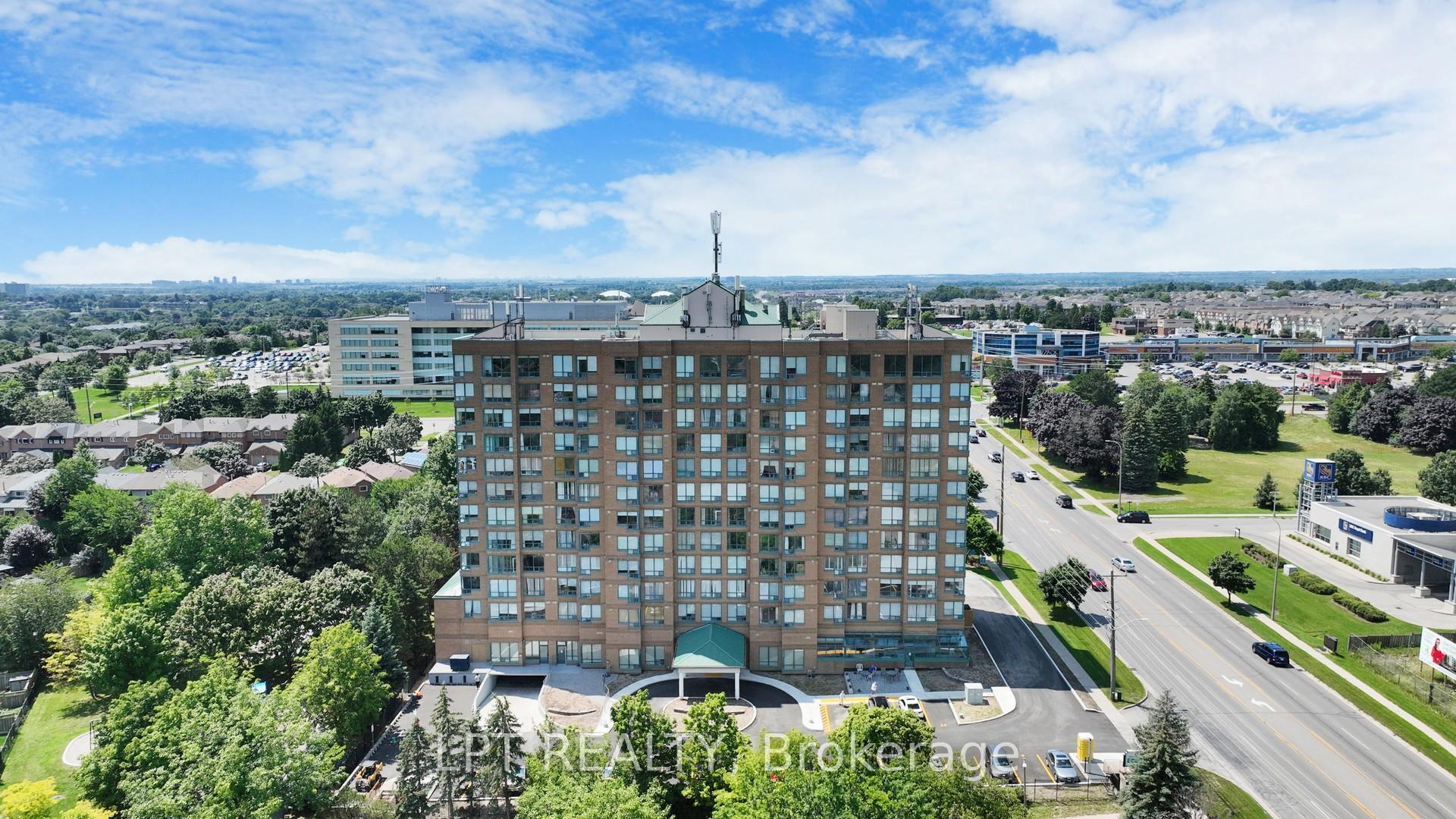 Photo 4 of Unit 505, 711 Rossland Road E, Whitby, Pringle Creek — HOMEH