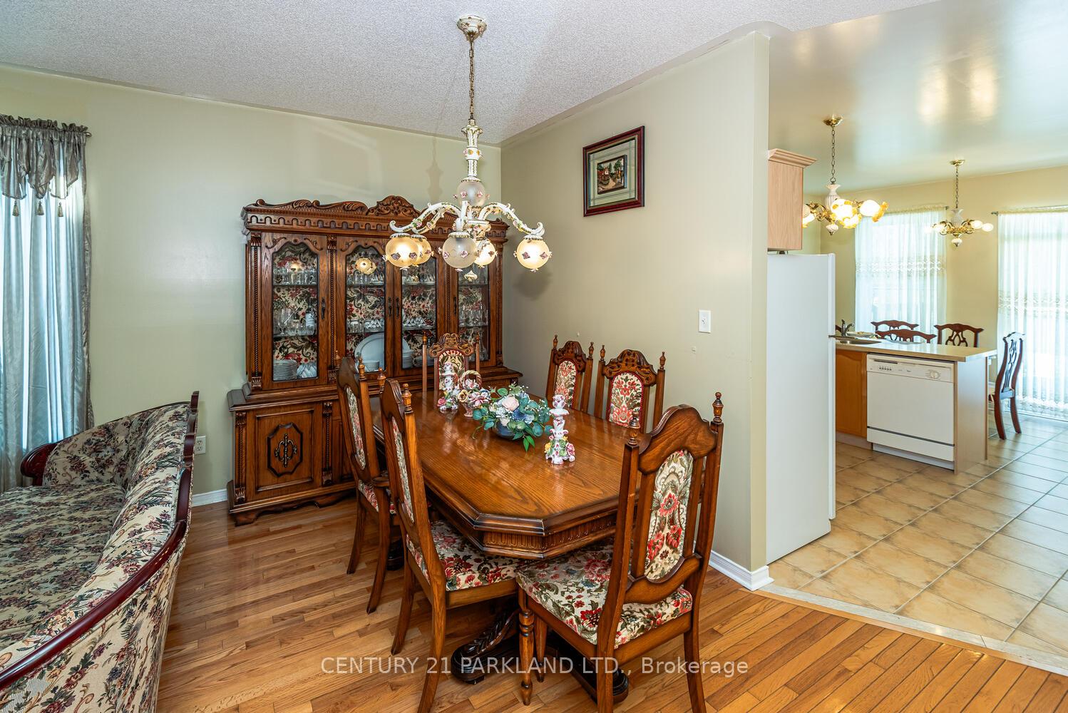 Photo 7 of 85 Canoe Avenue, Richmond Hill, Oak Ridges Lake Wilcox — HOMEH