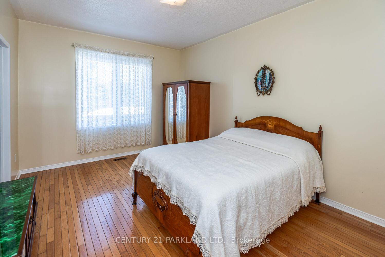 Photo 14 of 85 Canoe Avenue, Richmond Hill, Oak Ridges Lake Wilcox — HOMEH