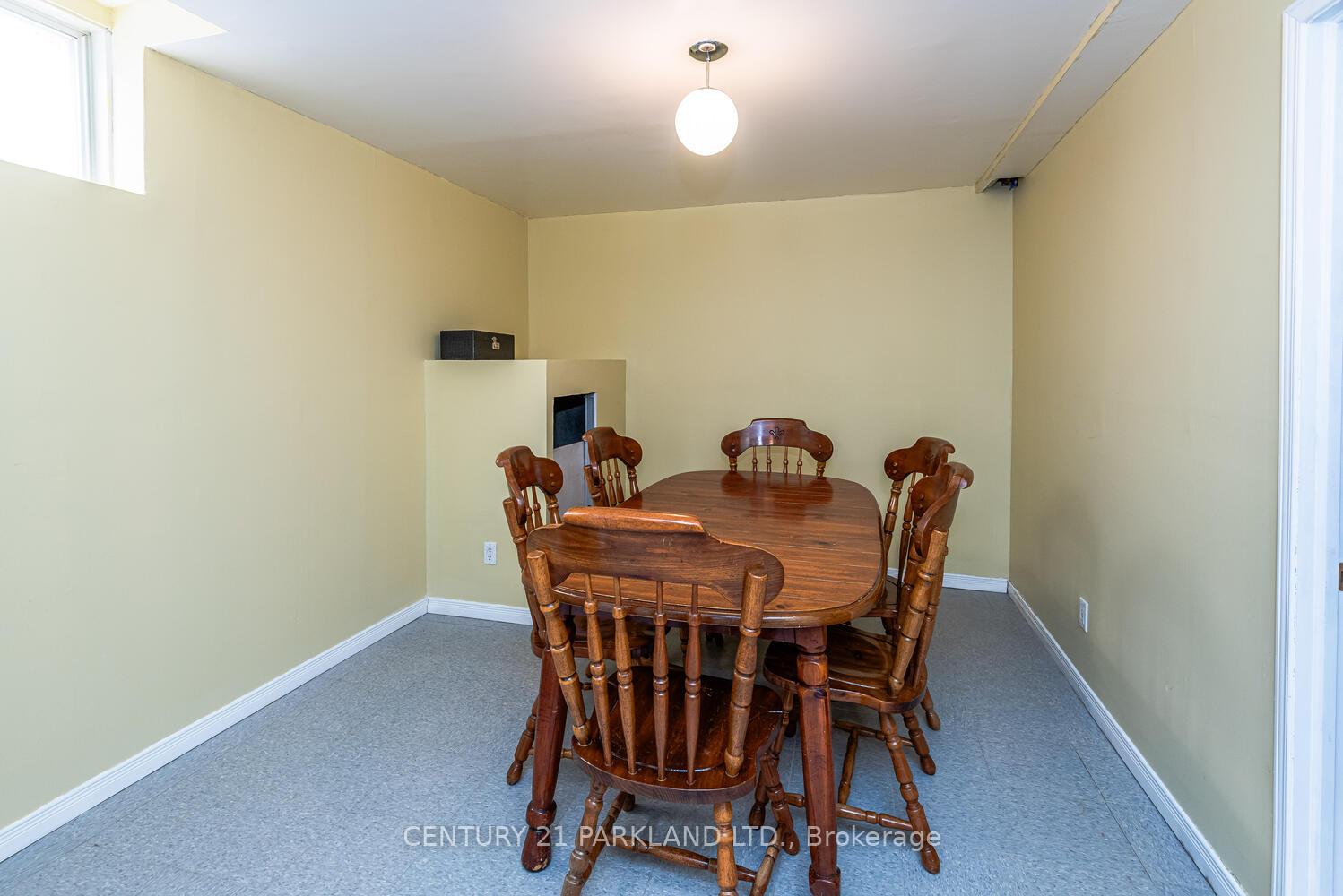Photo 23 of 85 Canoe Avenue, Richmond Hill, Oak Ridges Lake Wilcox — HOMEH