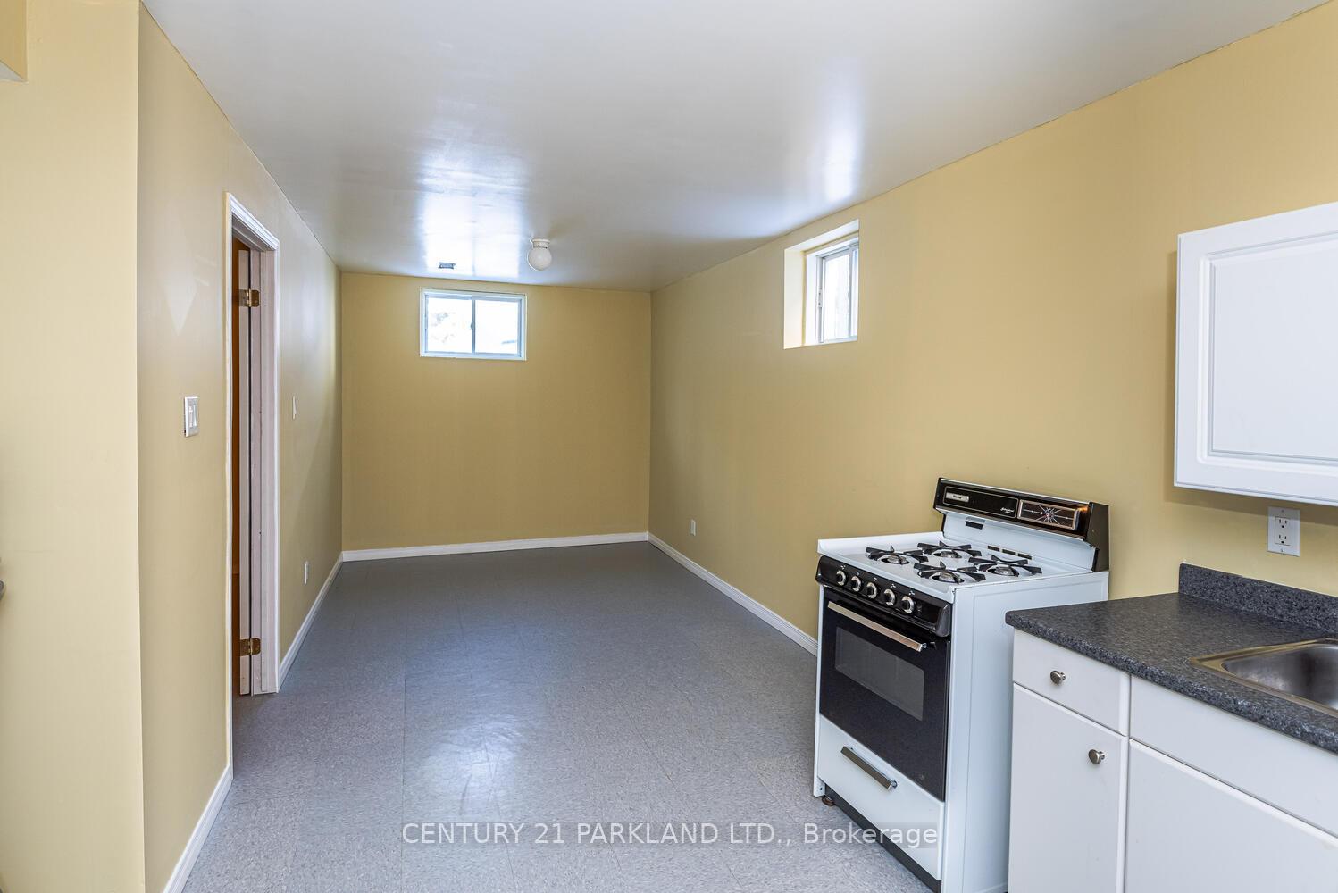 Photo 24 of 85 Canoe Avenue, Richmond Hill, Oak Ridges Lake Wilcox — HOMEH