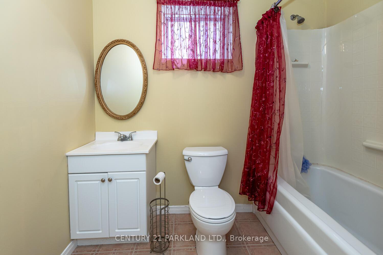 Photo 26 of 85 Canoe Avenue, Richmond Hill, Oak Ridges Lake Wilcox — HOMEH