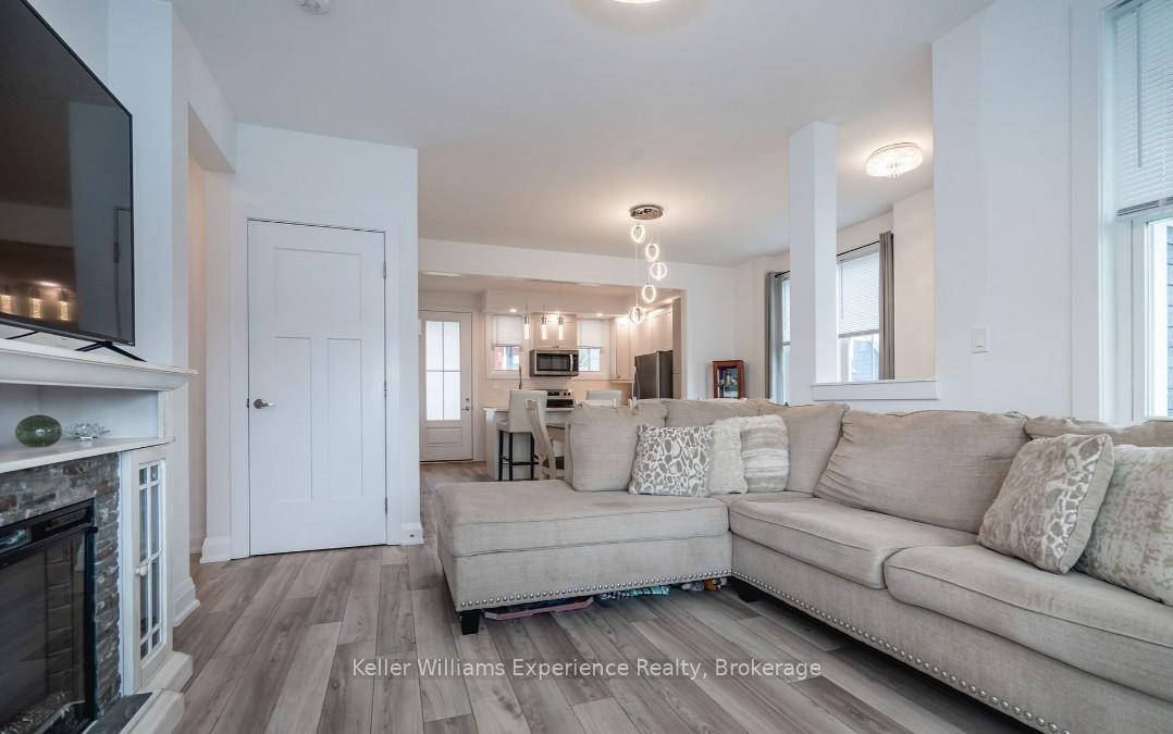Photo 9 of 30 Samantha Lane, Midland — HOMEH