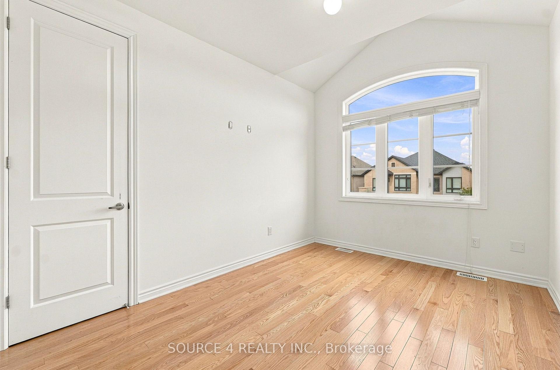 Photo 33 of 96 Closson Drive, Whitby, Rural Whitby — HOMEH