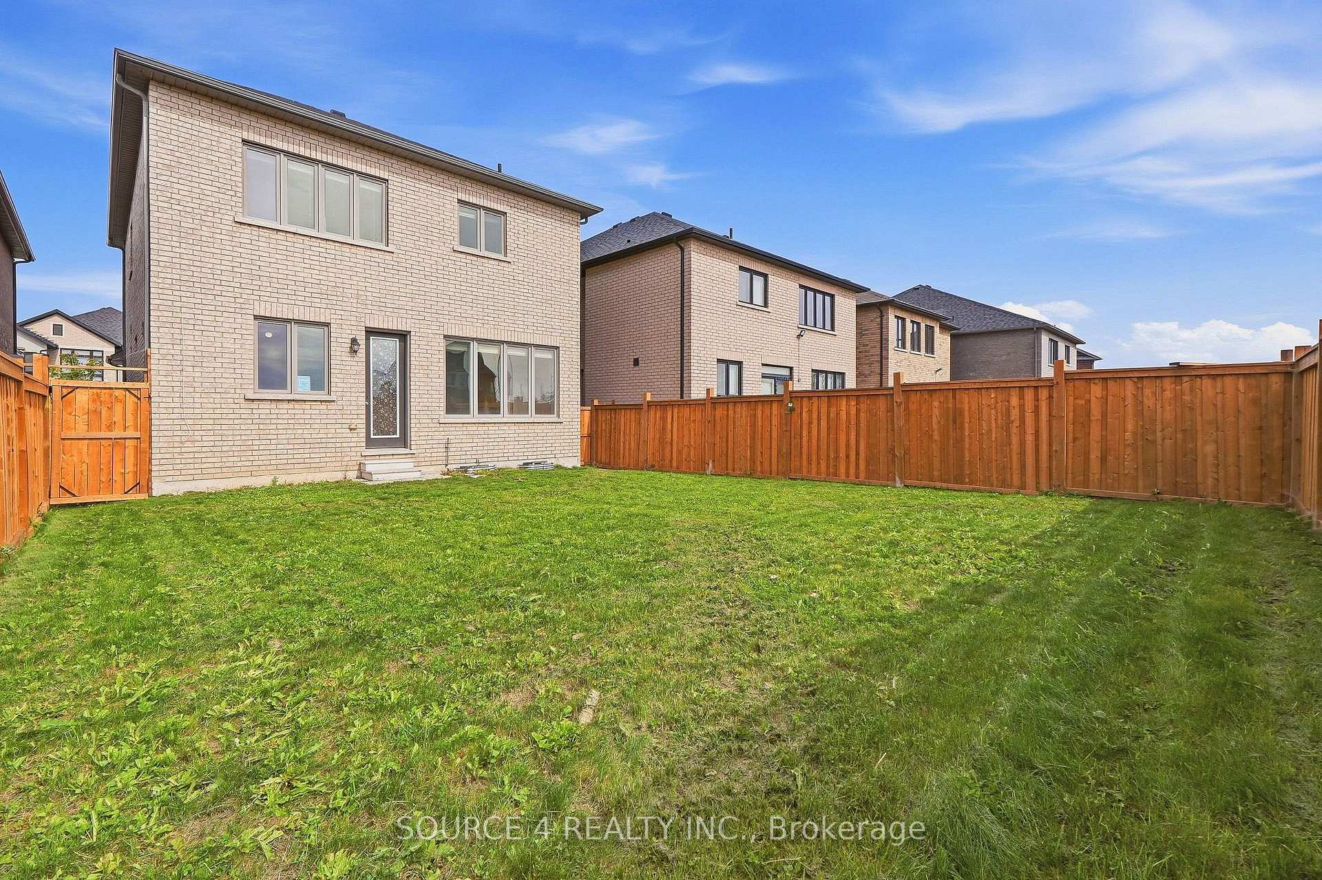 Photo 36 of 96 Closson Drive, Whitby, Rural Whitby — HOMEH