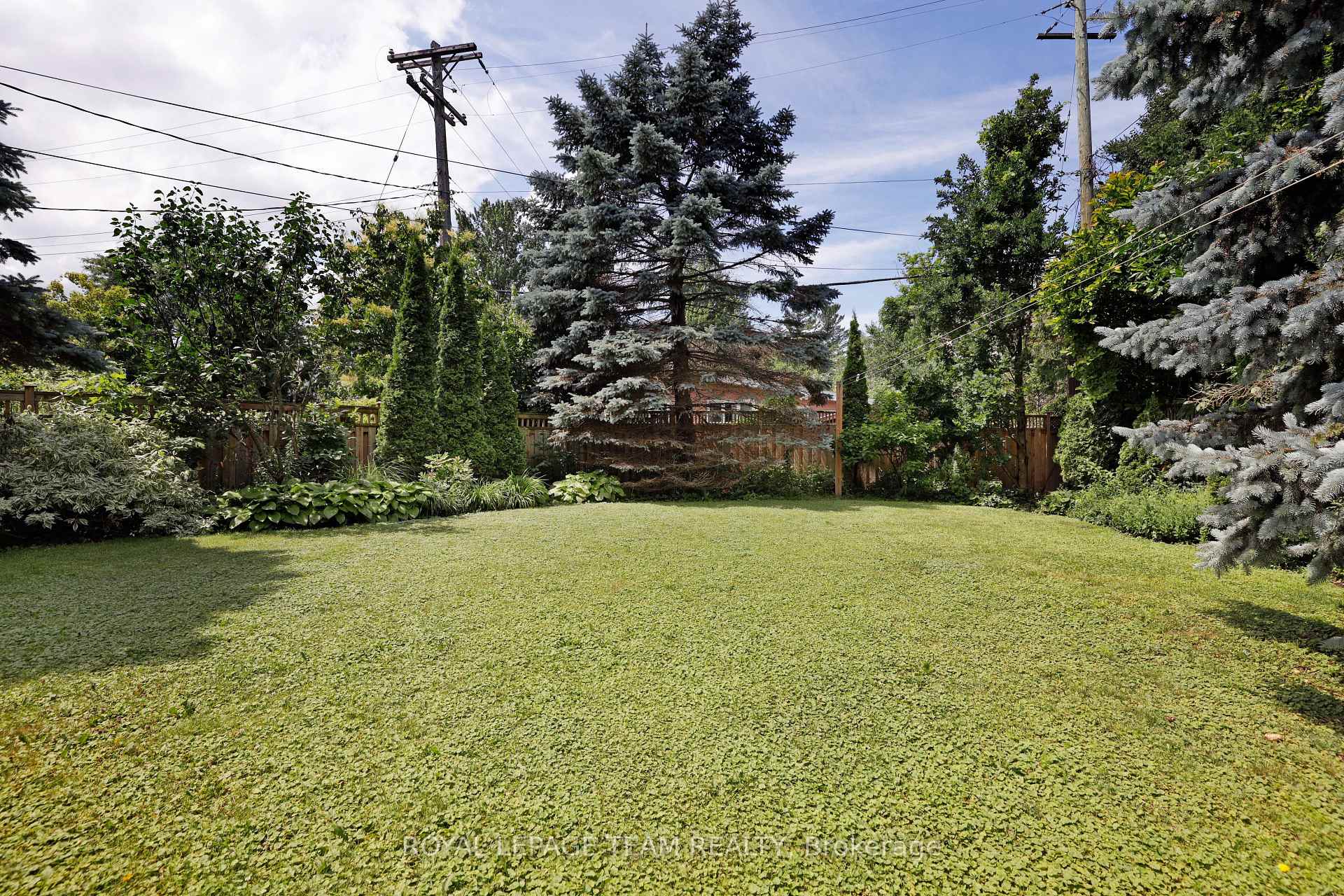 Photo 4 of 1939 Wembley Avenue, Ottawa, Carlingwood — HOMEH