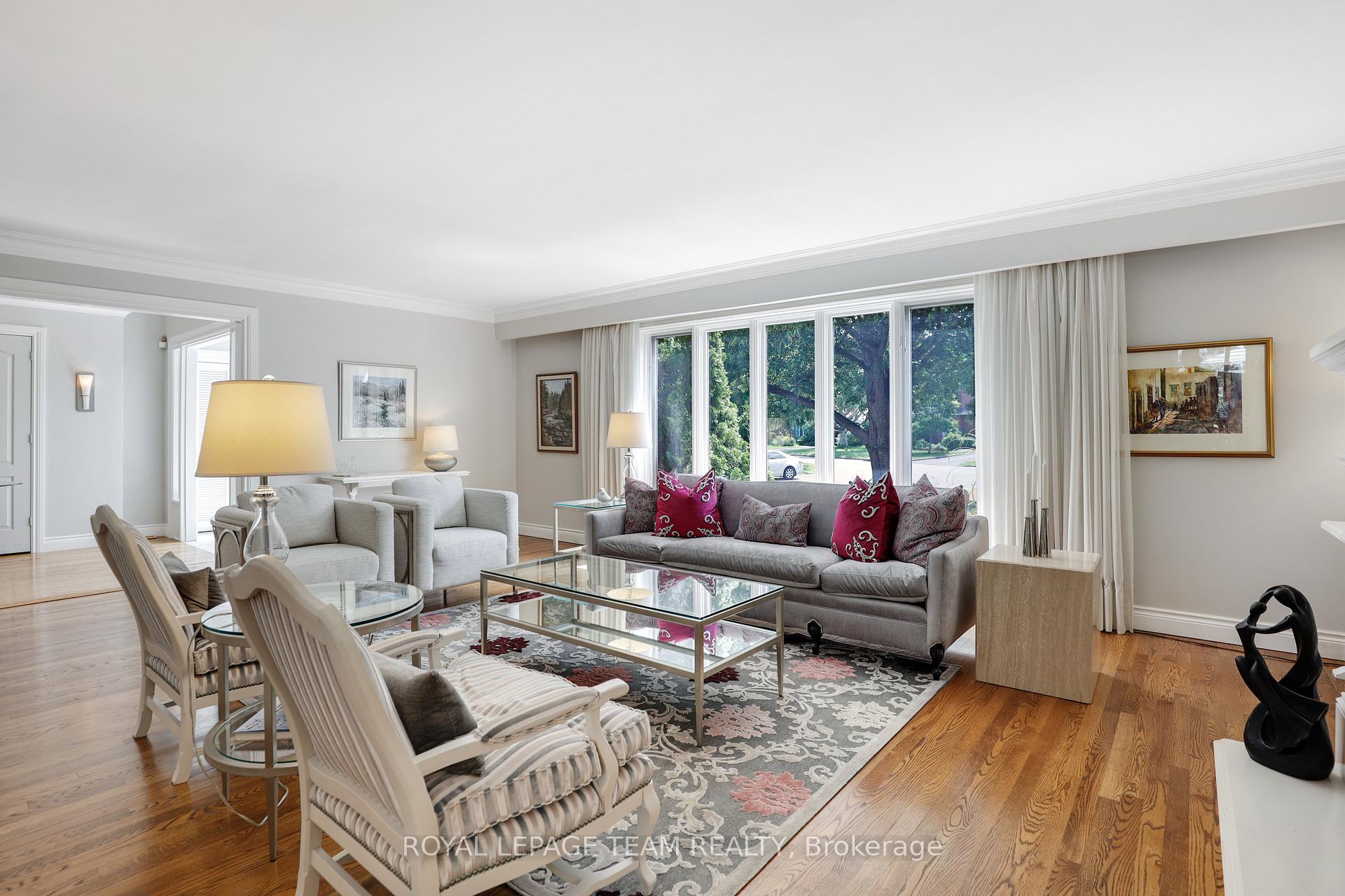 Photo 19 of 1939 Wembley Avenue, Ottawa, Carlingwood — HOMEH