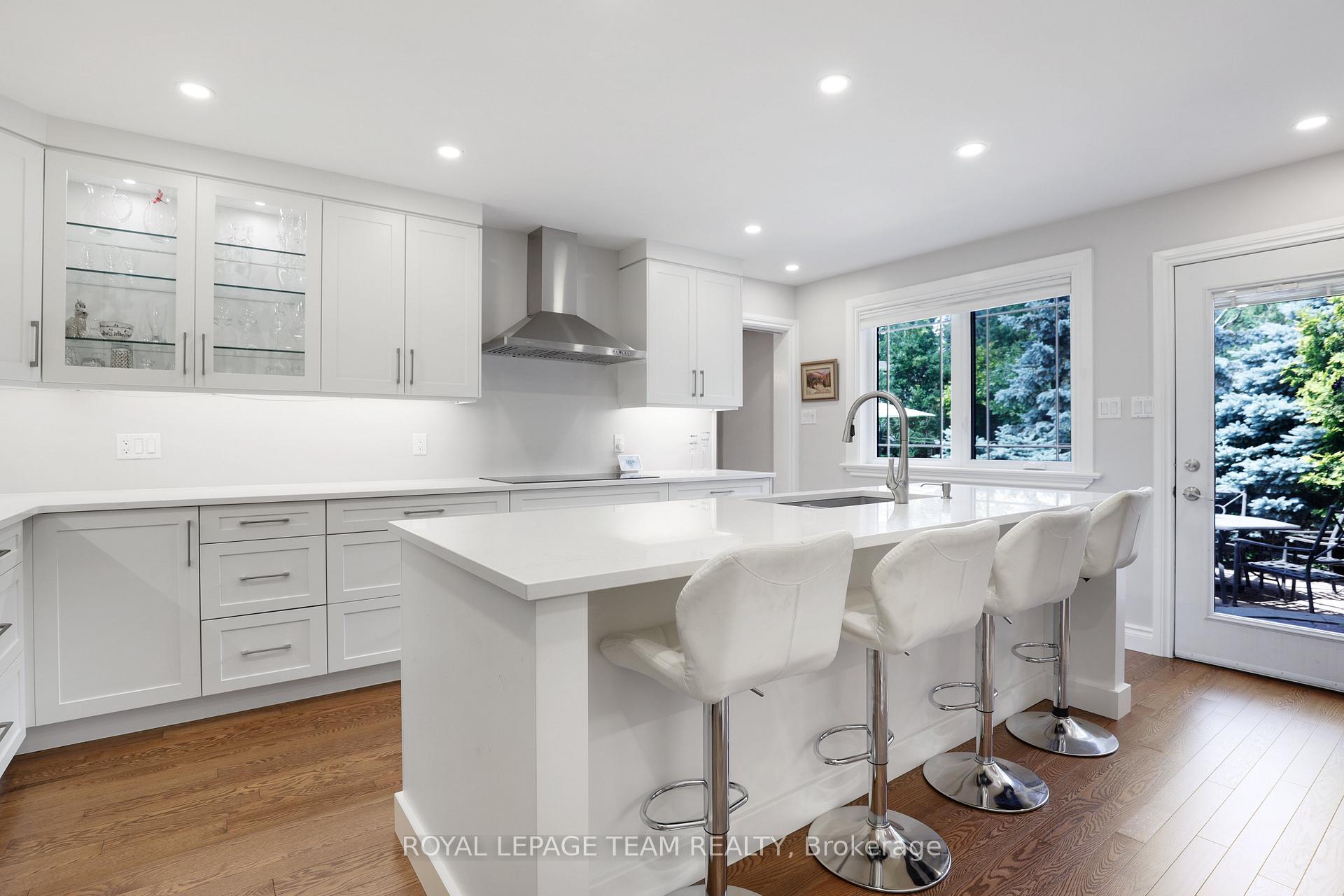 Photo 22 of 1939 Wembley Avenue, Ottawa, Carlingwood — HOMEH