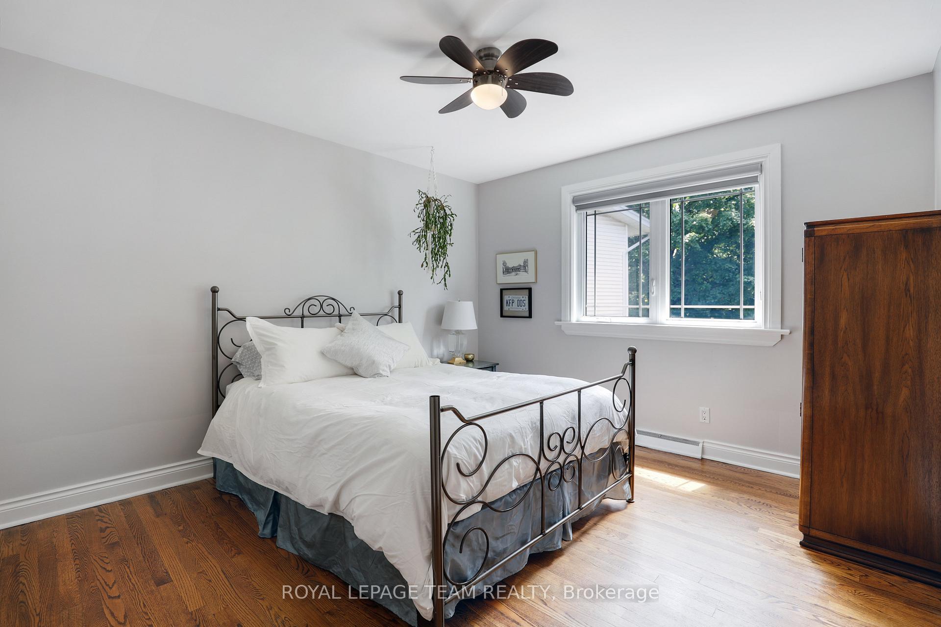 Photo 32 of 1939 Wembley Avenue, Ottawa, Carlingwood — HOMEH