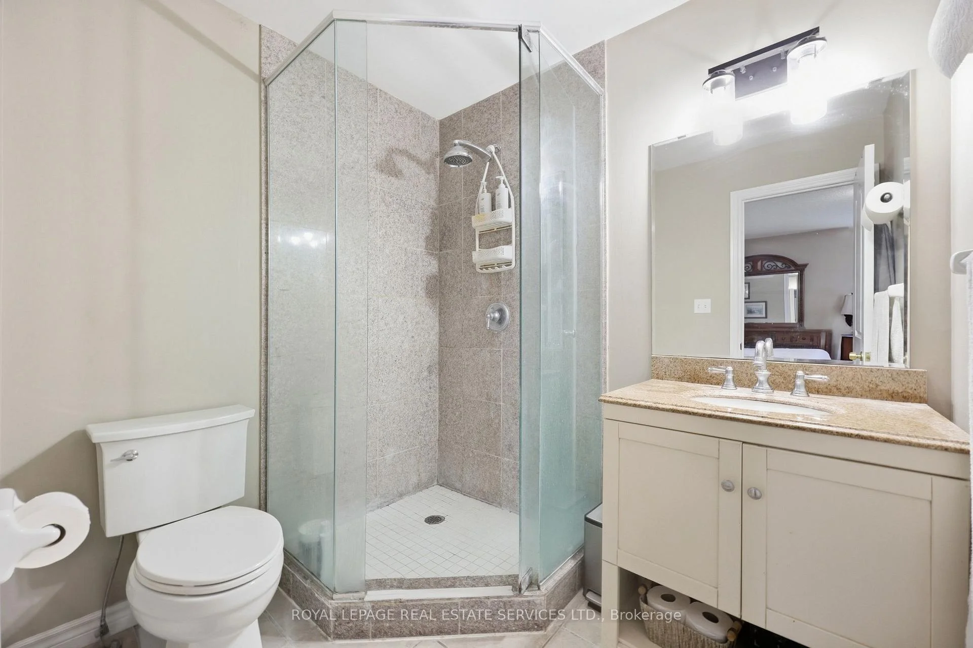 Photo 8 of Unit 3, 165 Terraview Crescent, Guelph, Kortright West — HOMEH