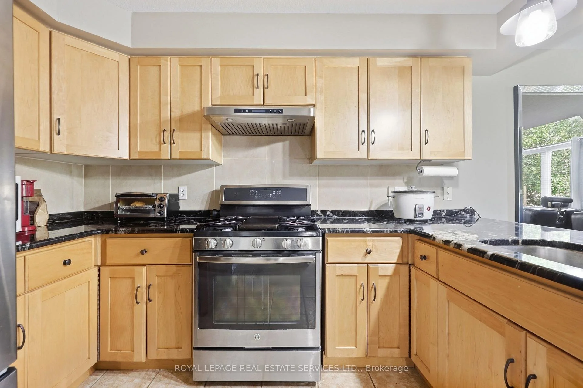 Photo 28 of Unit 3, 165 Terraview Crescent, Guelph, Kortright West — HOMEH