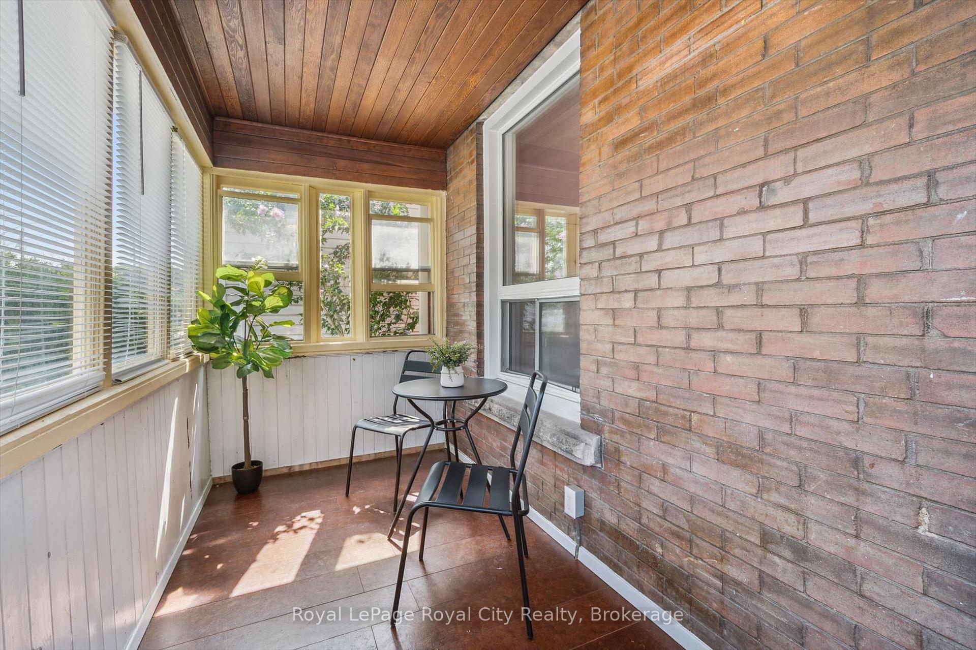 Photo 9 of 178 York Road, Guelph, St. Patrick's Ward — HOMEH