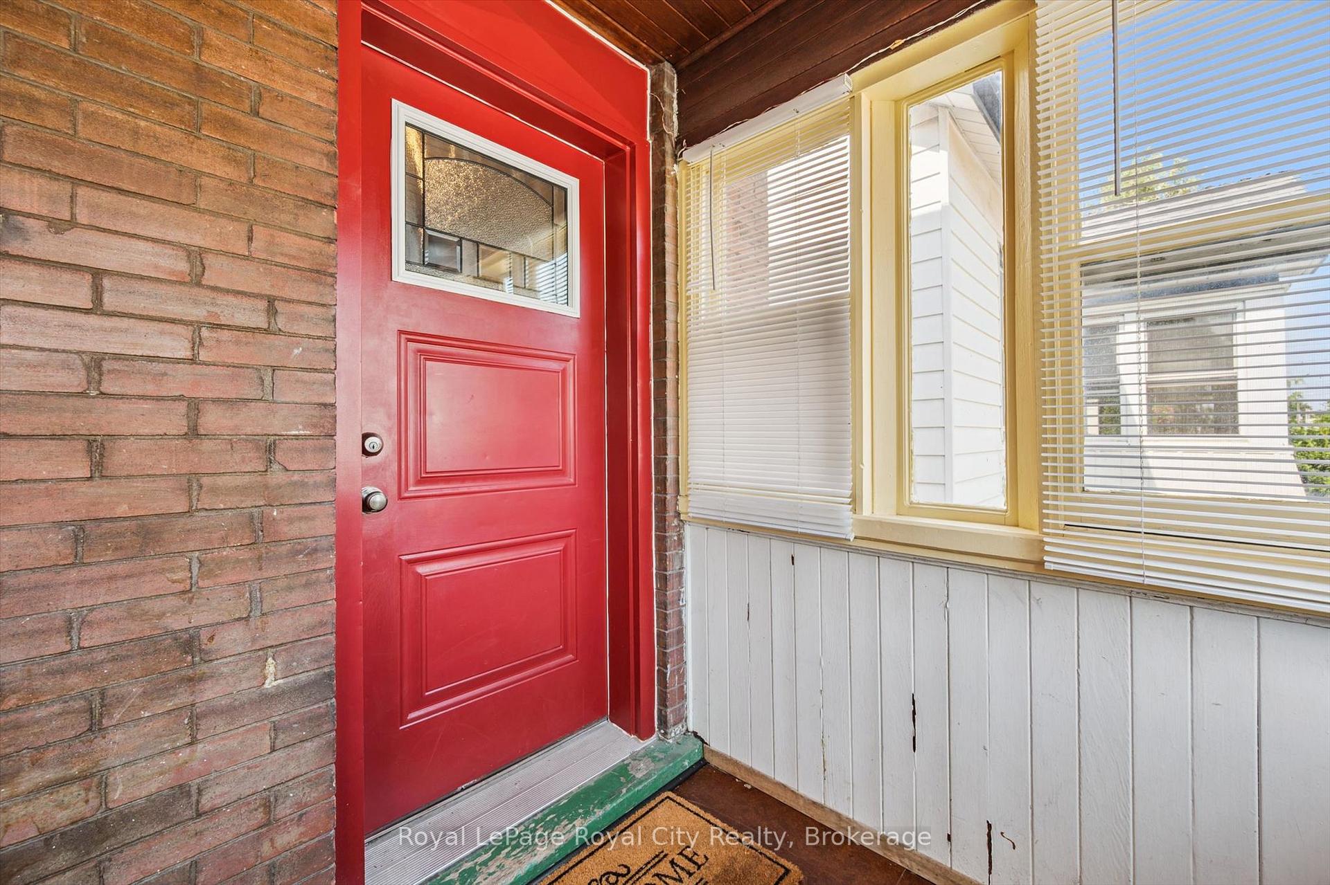 Photo 10 of 178 York Road, Guelph, St. Patrick's Ward — HOMEH