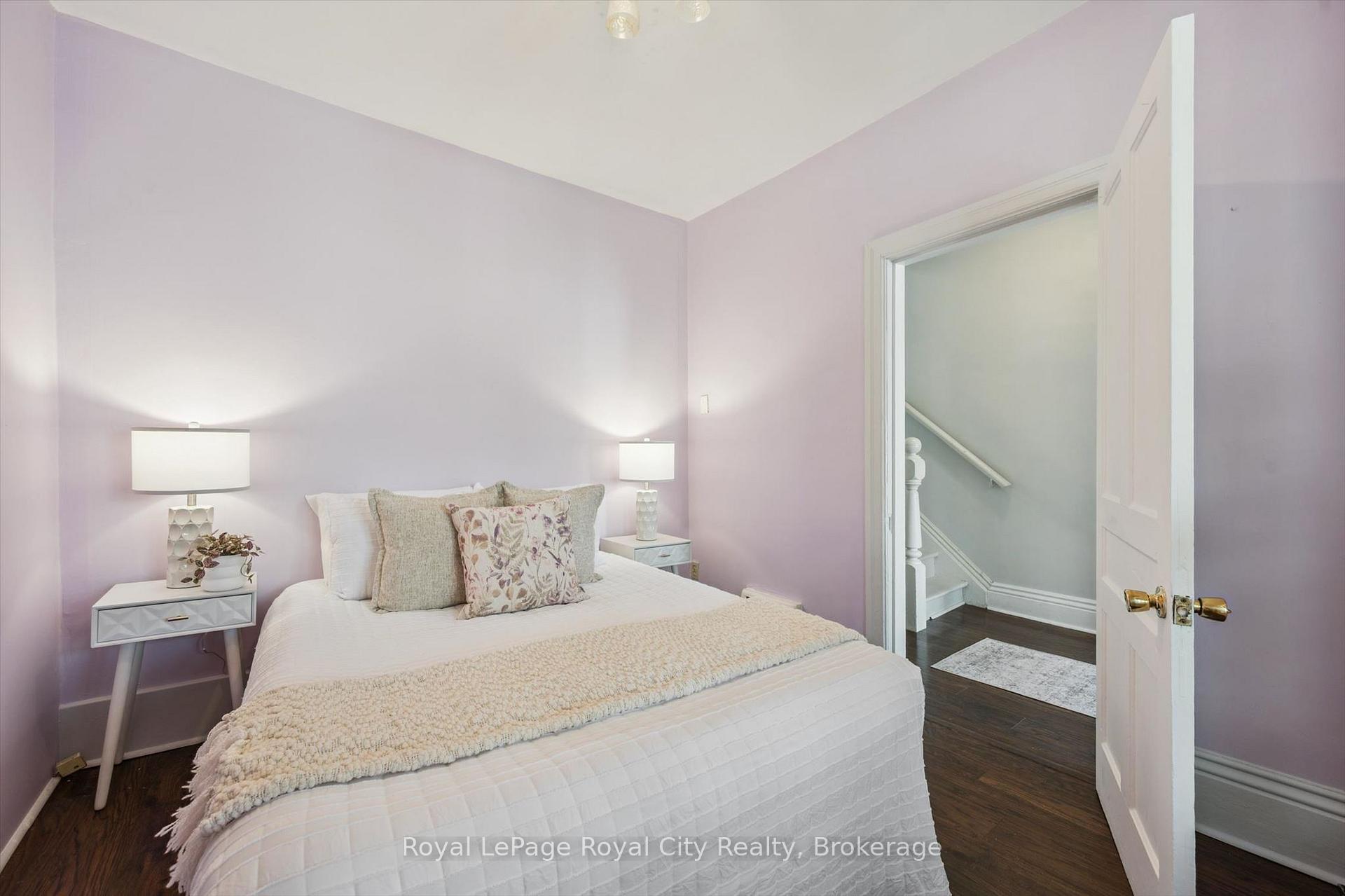 Photo 22 of 178 York Road, Guelph, St. Patrick's Ward — HOMEH
