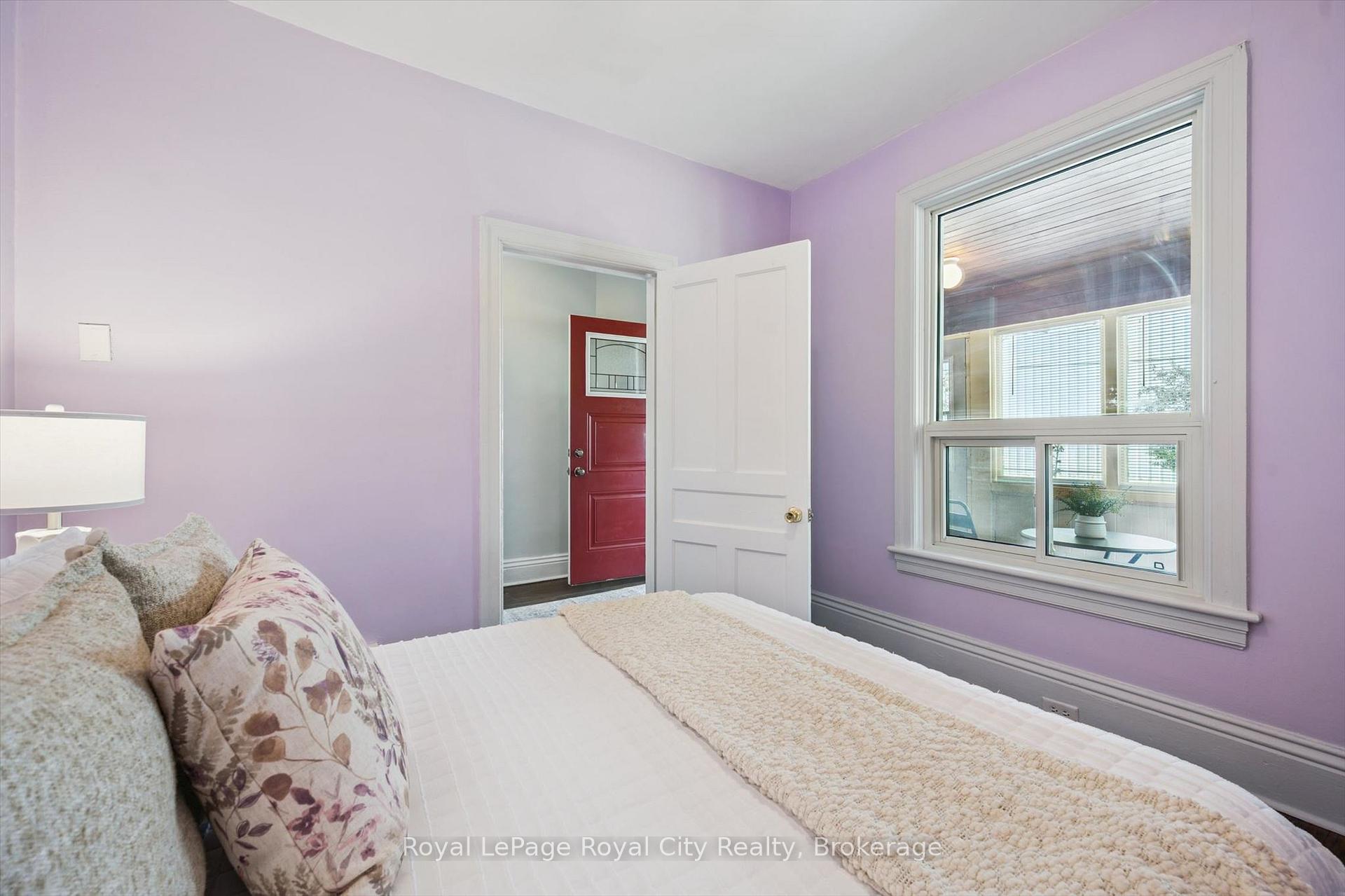 Photo 23 of 178 York Road, Guelph, St. Patrick's Ward — HOMEH