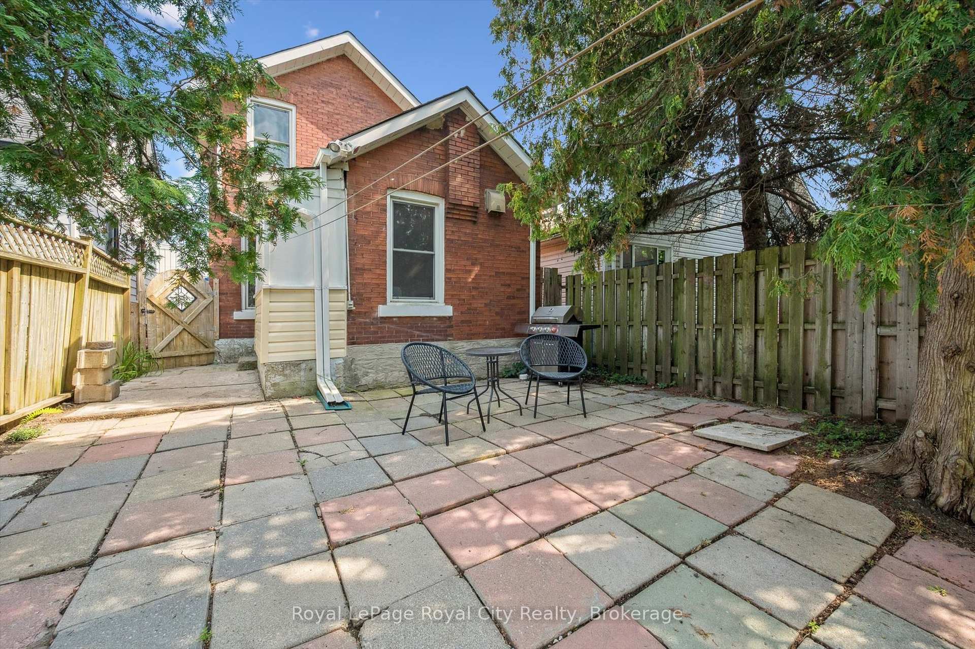 Photo 42 of 178 York Road, Guelph, St. Patrick's Ward — HOMEH