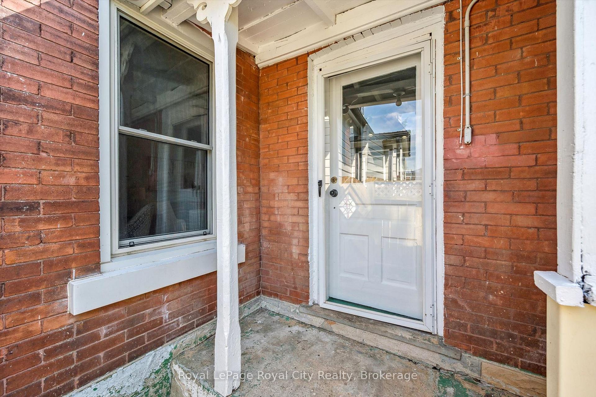 Photo 43 of 178 York Road, Guelph, St. Patrick's Ward — HOMEH