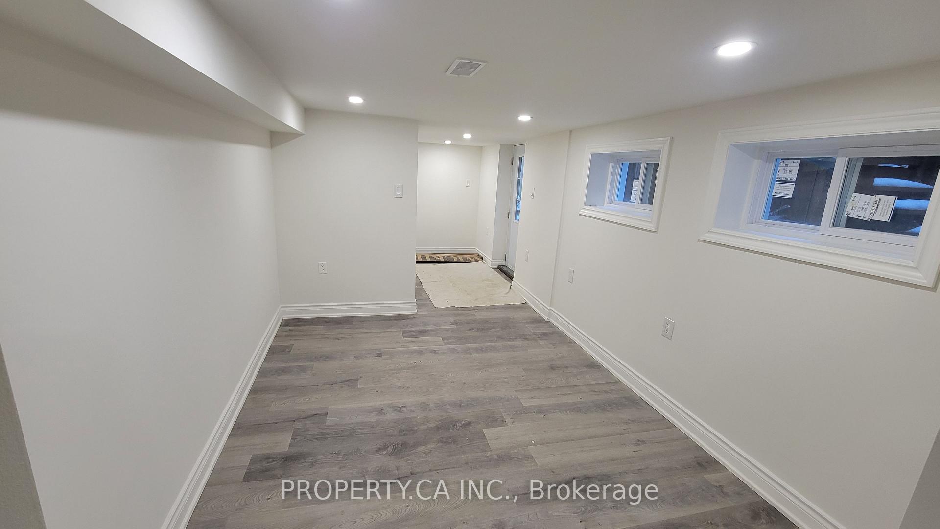 Photo 4 of 625 Rhodes Avenue, Toronto, Greenwood-Coxwell — HOMEH