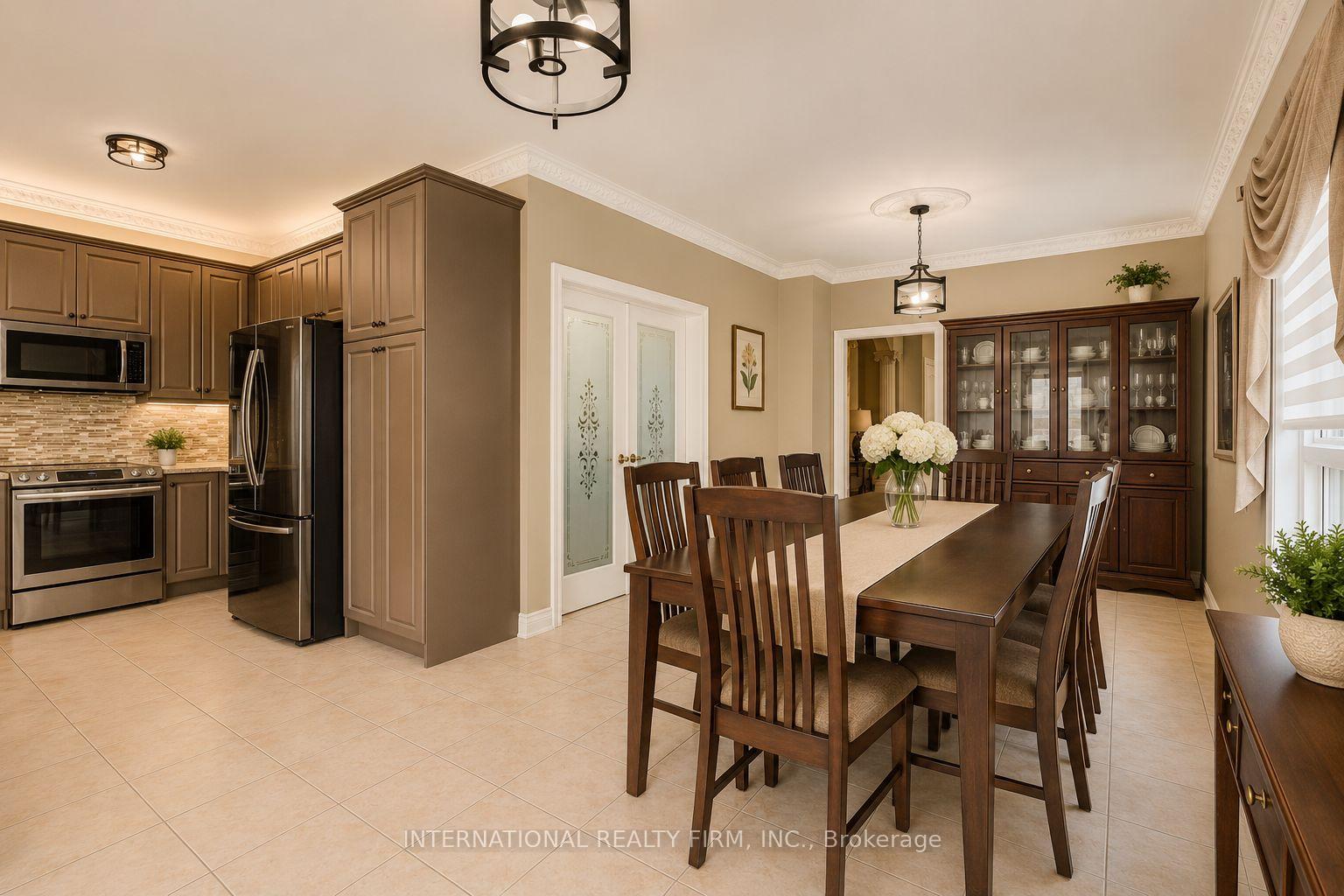 Photo 4 of 43 Water Garden Lane, Vaughan, Sonoma Heights — HOMEH