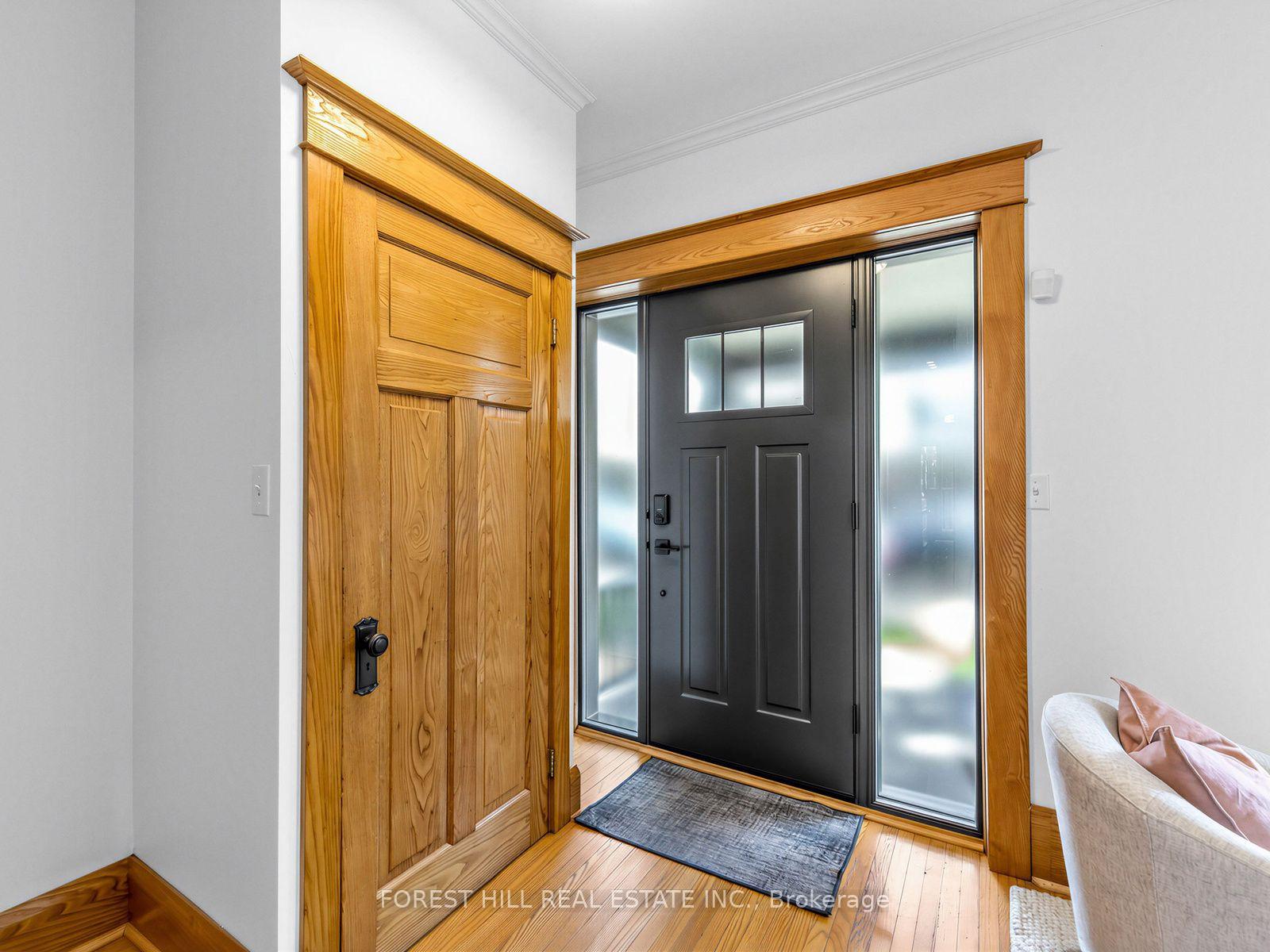Photo 4 of 98 Gates Avenue, Toronto, East End-Danforth — HOMEH