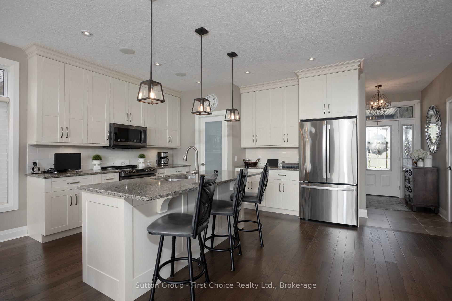 Photo 10 of 7 Culliton Street, Stratford — HOMEH