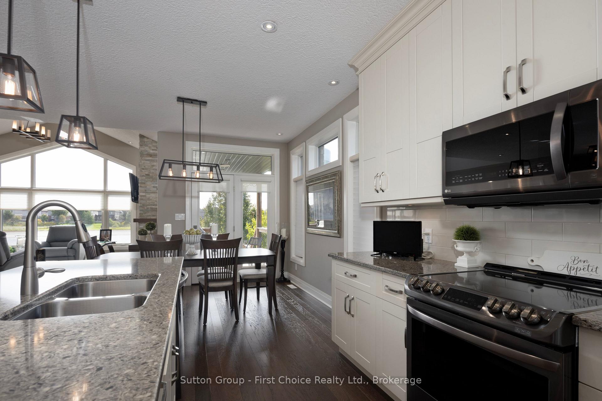 Photo 14 of 7 Culliton Street, Stratford — HOMEH