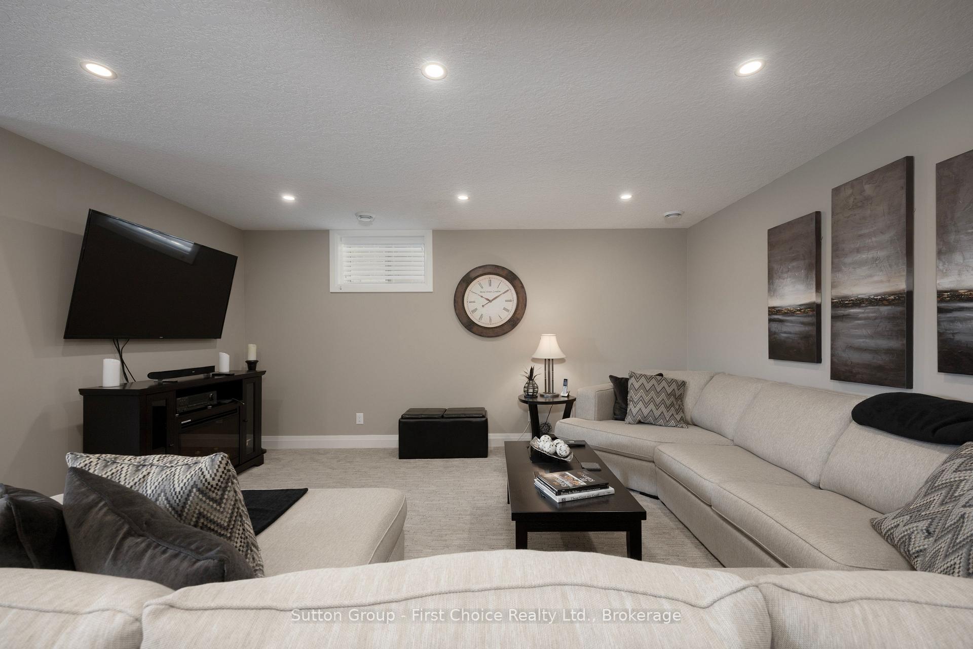Photo 32 of 7 Culliton Street, Stratford — HOMEH