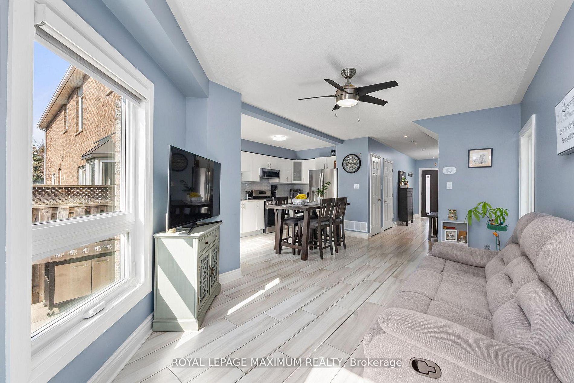 Photo 11 of 52 Pottery Place, Vaughan, East Woodbridge — HOMEH