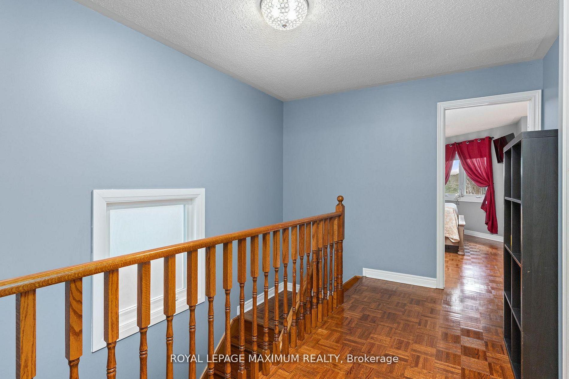 Photo 14 of 52 Pottery Place, Vaughan, East Woodbridge — HOMEH