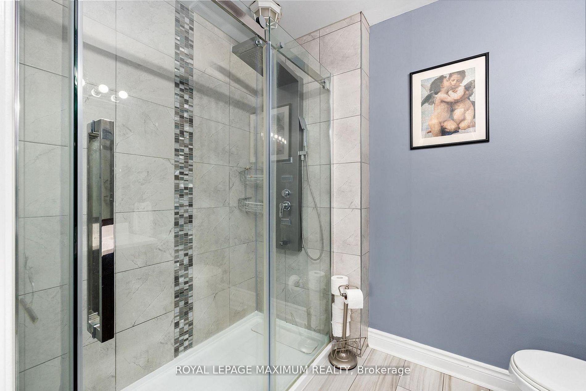 Photo 22 of 52 Pottery Place, Vaughan, East Woodbridge — HOMEH