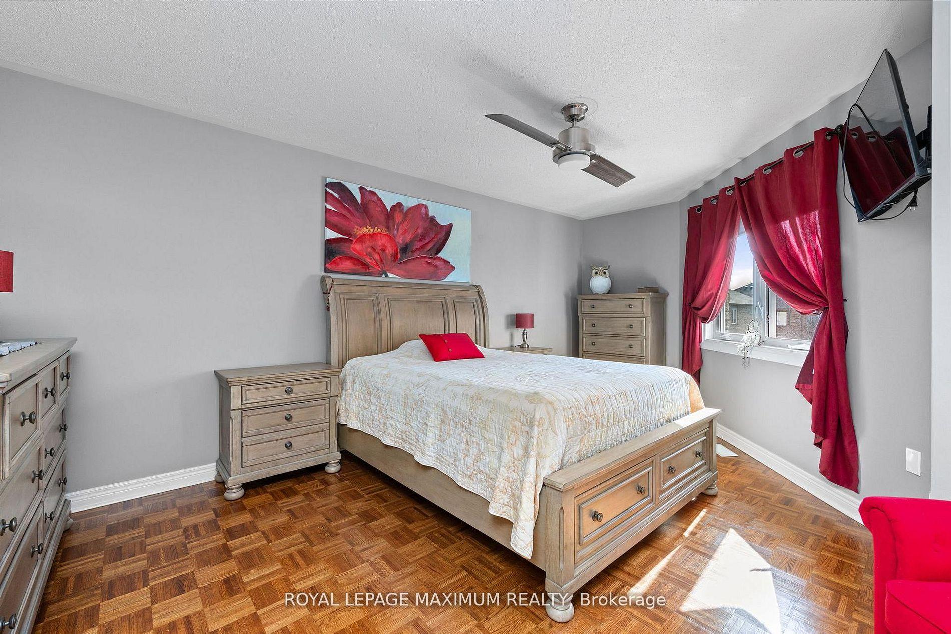 Photo 23 of 52 Pottery Place, Vaughan, East Woodbridge — HOMEH