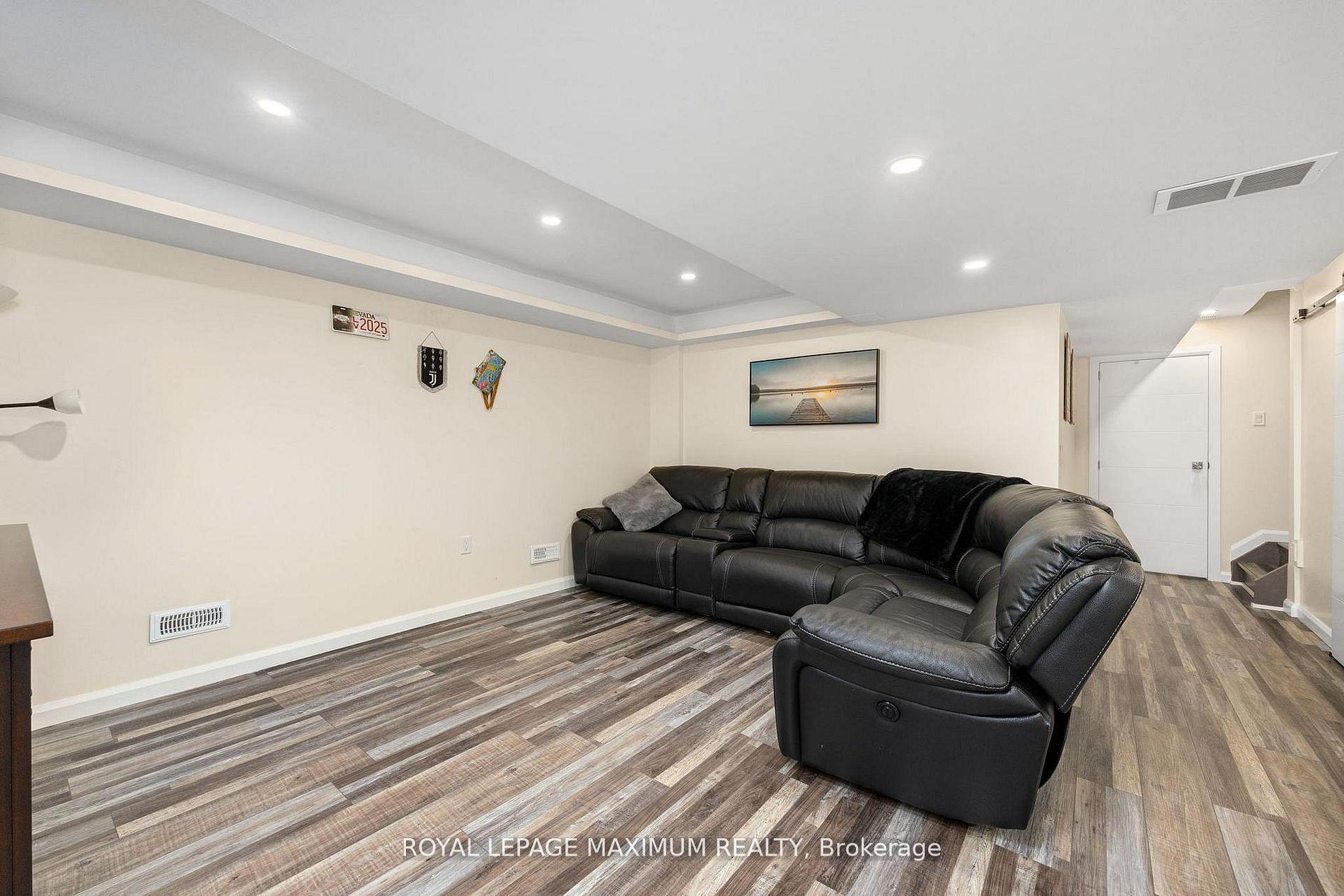 Photo 27 of 52 Pottery Place, Vaughan, East Woodbridge — HOMEH