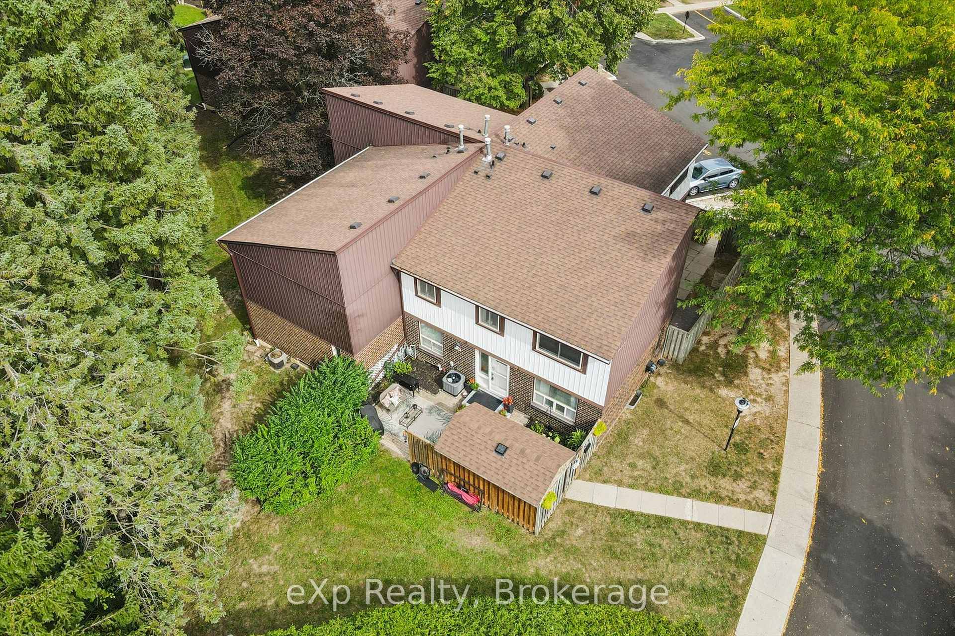 Photo 2 of Unit 129, 45 Marksam Road, Guelph, Willow West/Sugarbush/West Acres — HOMEH