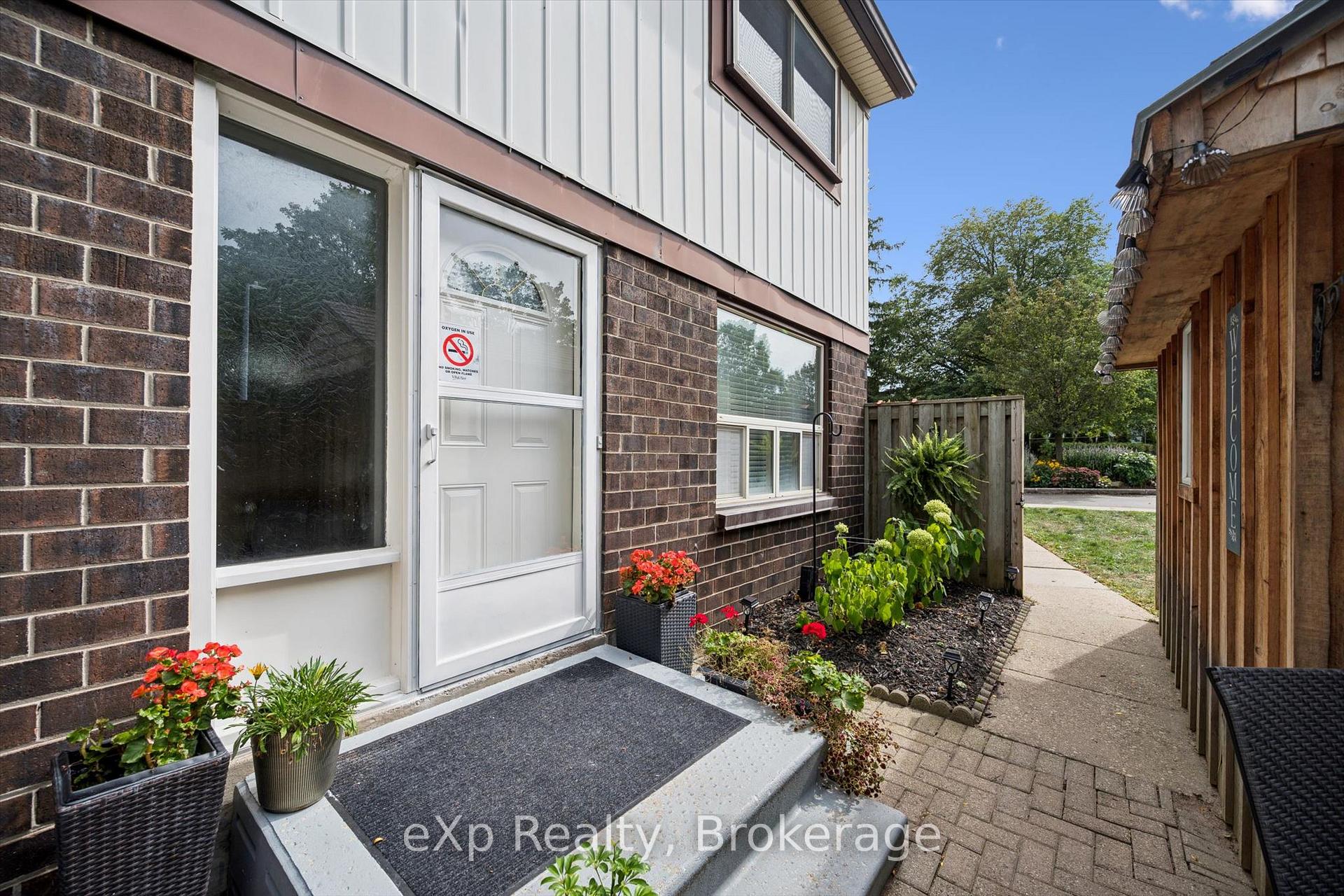 Photo 9 of Unit 129, 45 Marksam Road, Guelph, Willow West/Sugarbush/West Acres — HOMEH
