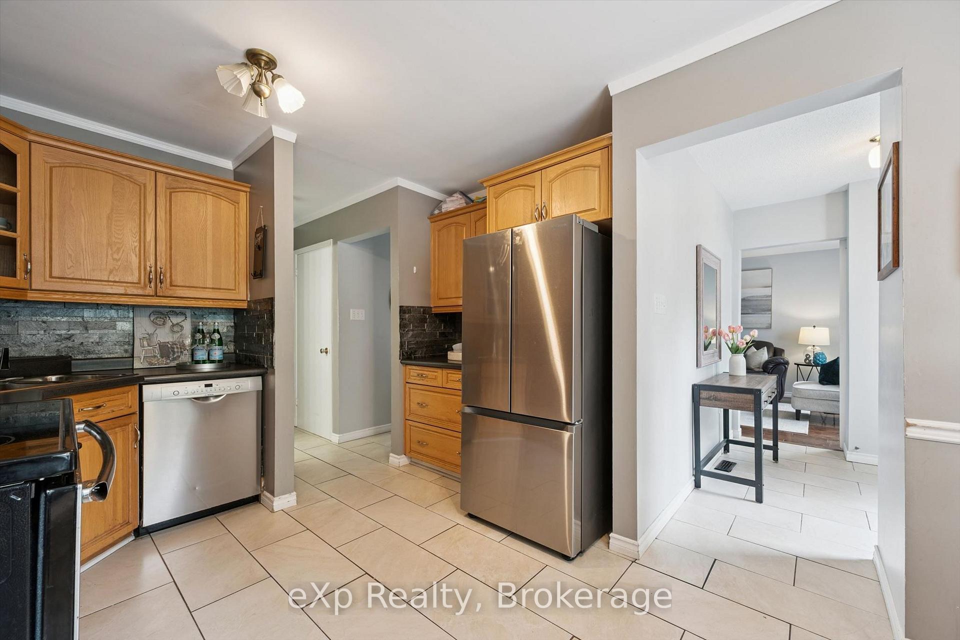 Photo 22 of Unit 129, 45 Marksam Road, Guelph, Willow West/Sugarbush/West Acres — HOMEH