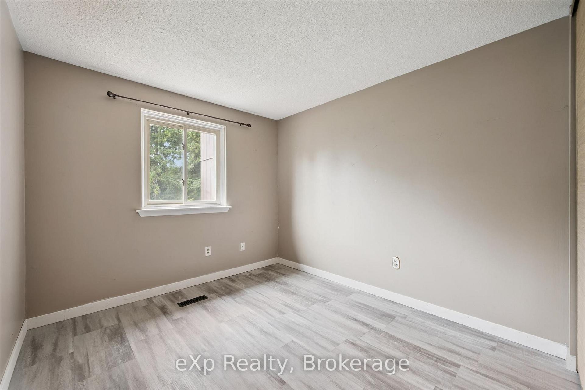 Photo 24 of Unit 129, 45 Marksam Road, Guelph, Willow West/Sugarbush/West Acres — HOMEH