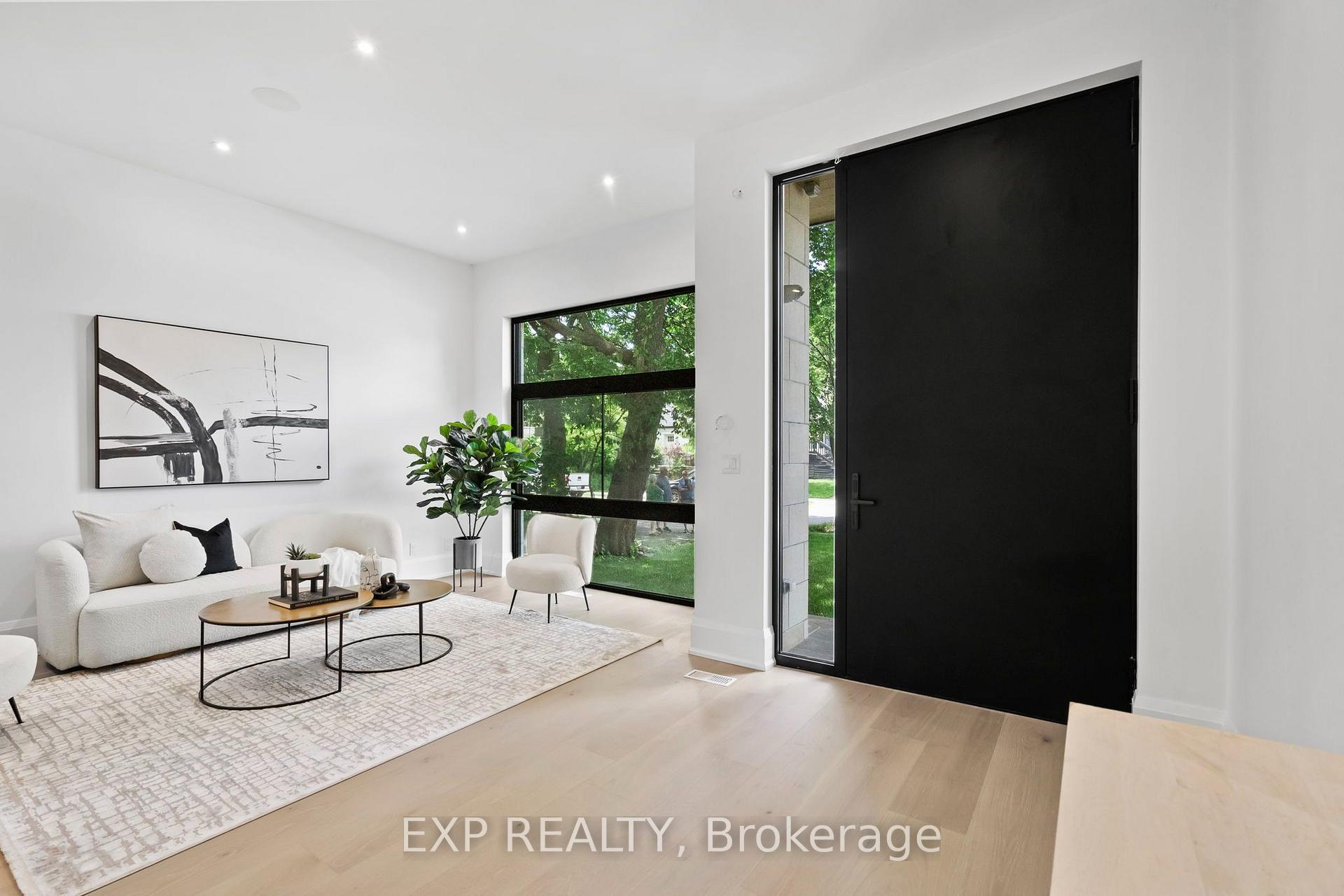 Photo 2 of 51 Thirty Ninth Street, Etobicoke, Long Branch — HOMEH