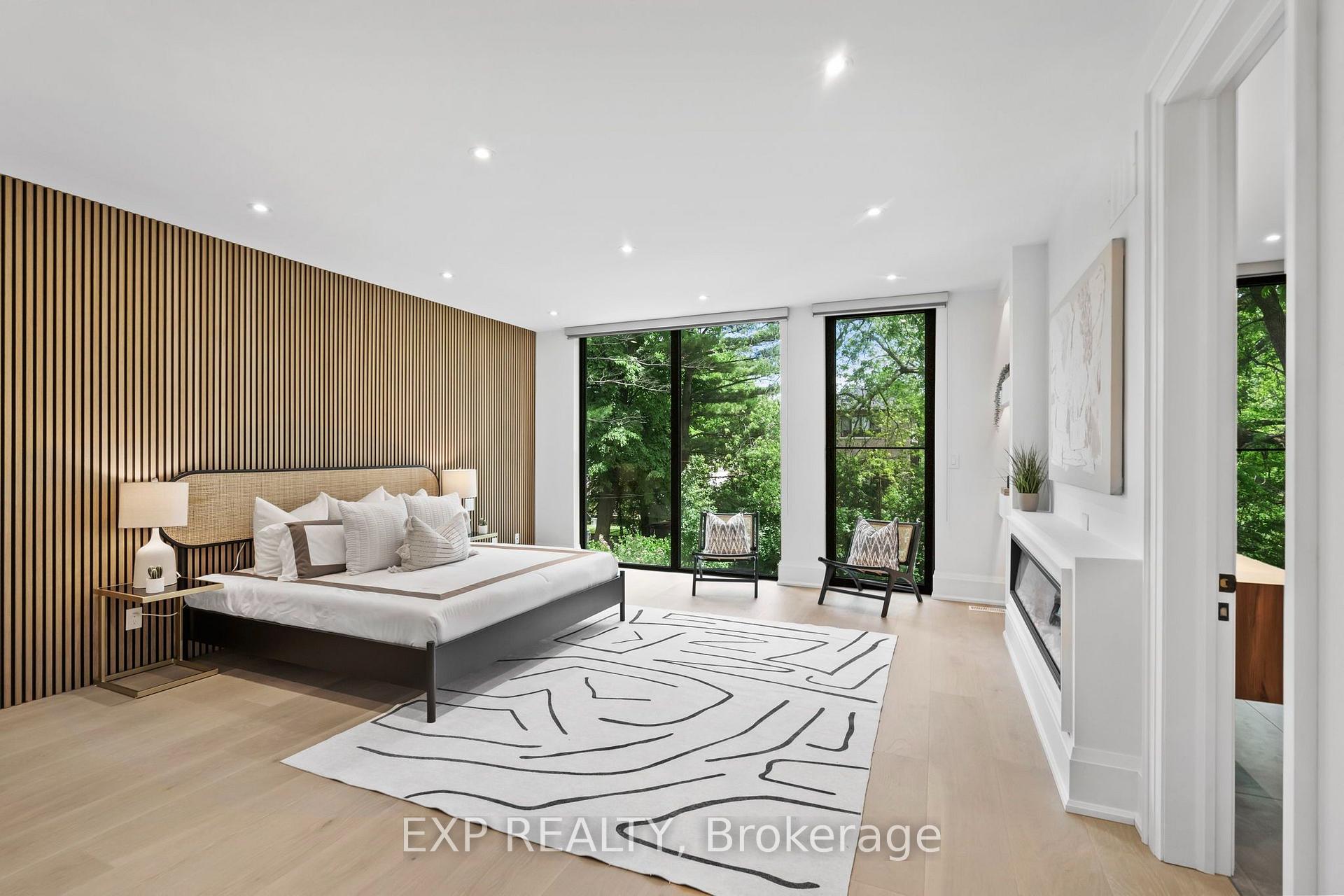 Photo 17 of 51 Thirty Ninth Street, Etobicoke, Long Branch — HOMEH