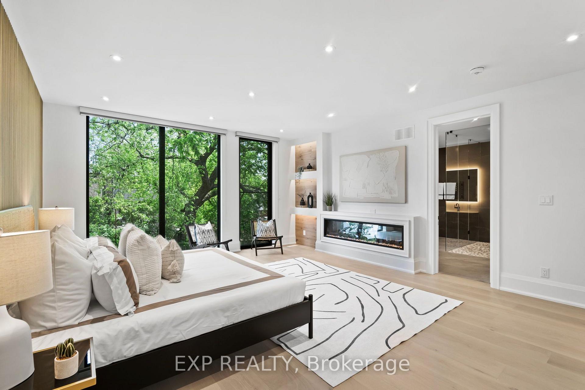 Photo 20 of 51 Thirty Ninth Street, Etobicoke, Long Branch — HOMEH