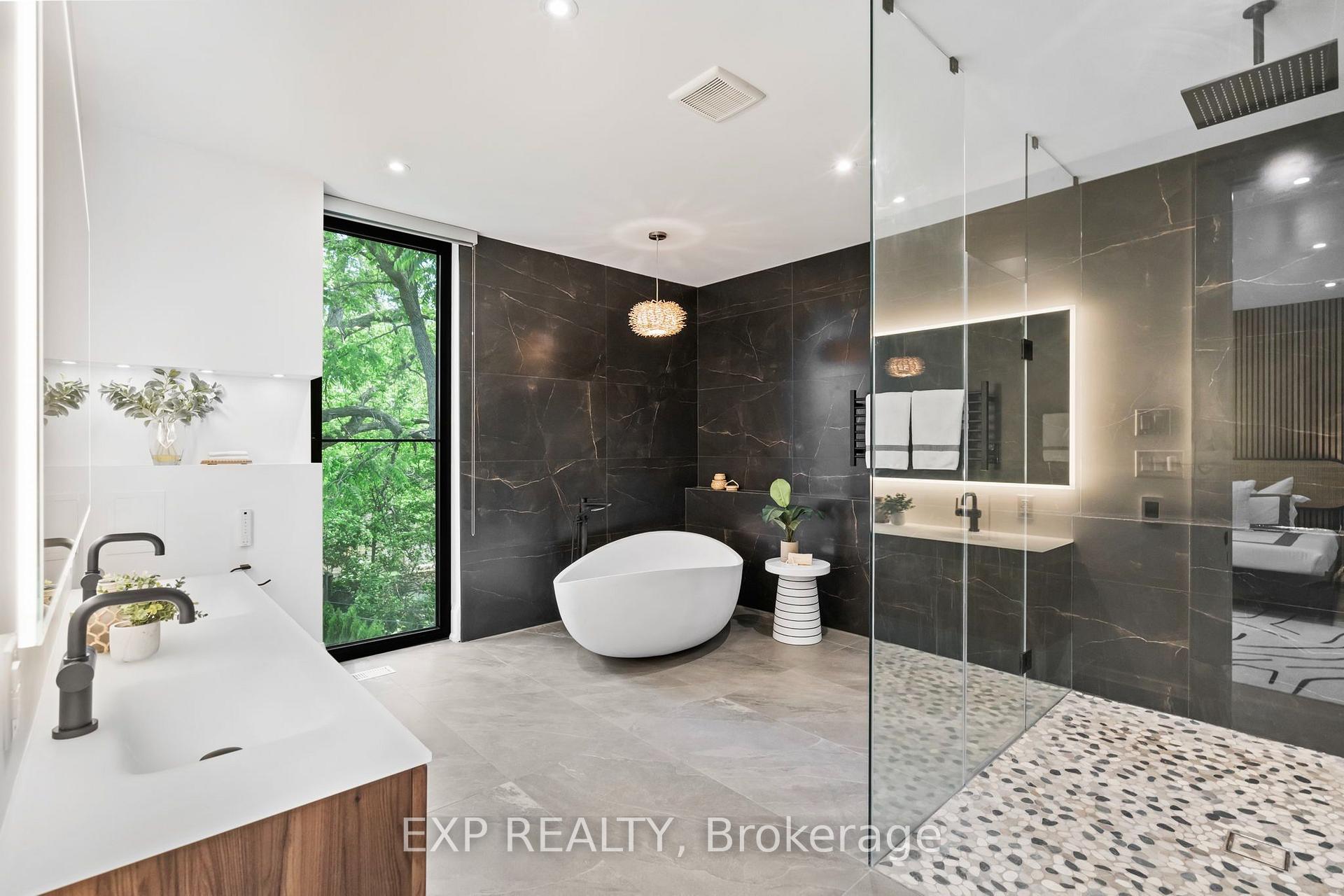 Photo 21 of 51 Thirty Ninth Street, Etobicoke, Long Branch — HOMEH